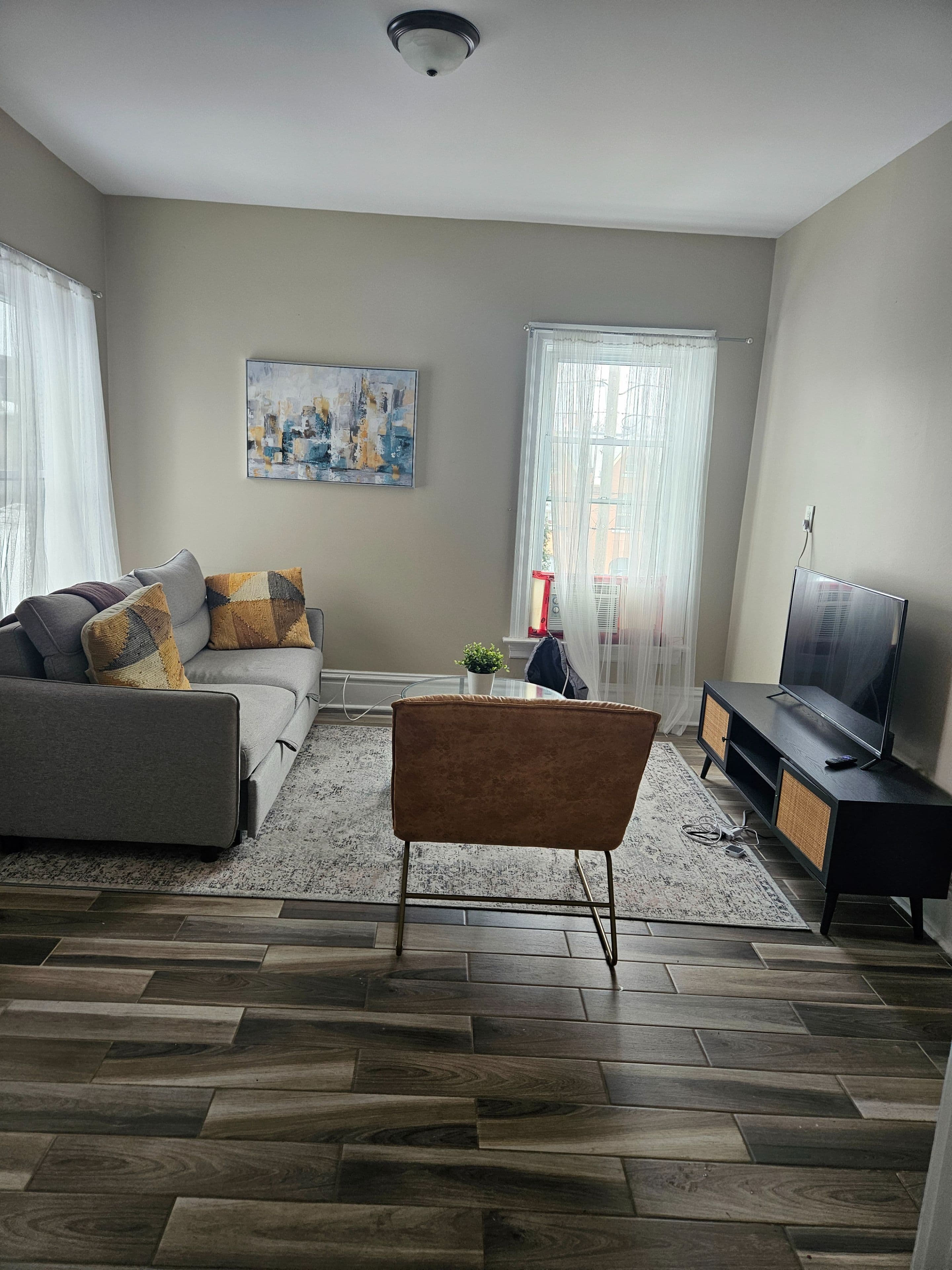 199 Catharine Street N 3, Hamilton, ON L8L 4S4