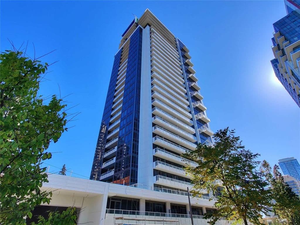 75 Canterbury Place 2210, Toronto C07, ON M2N 0L2