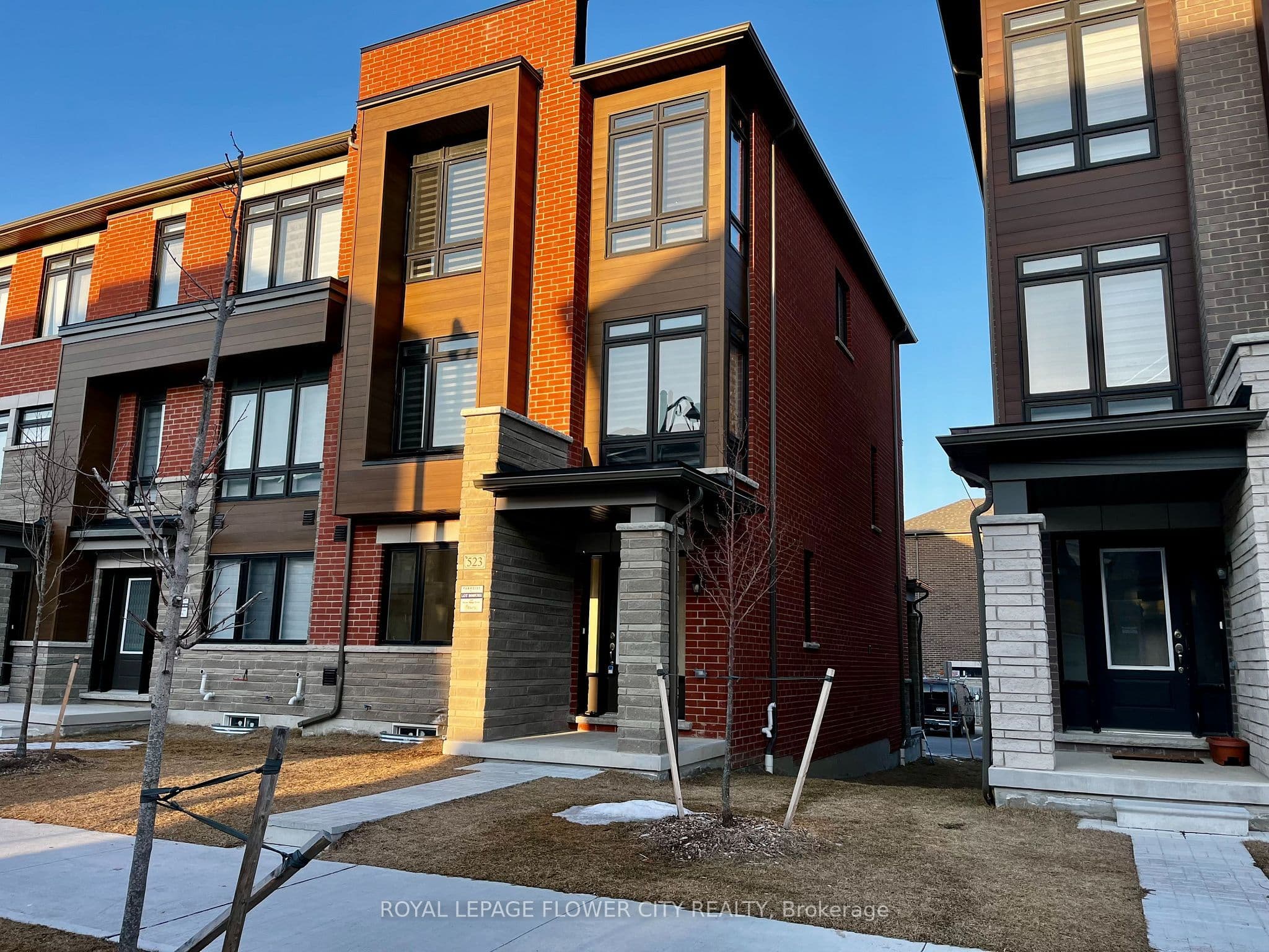 523 Danks Ridge Drive, Ajax, ON L1S 0H3