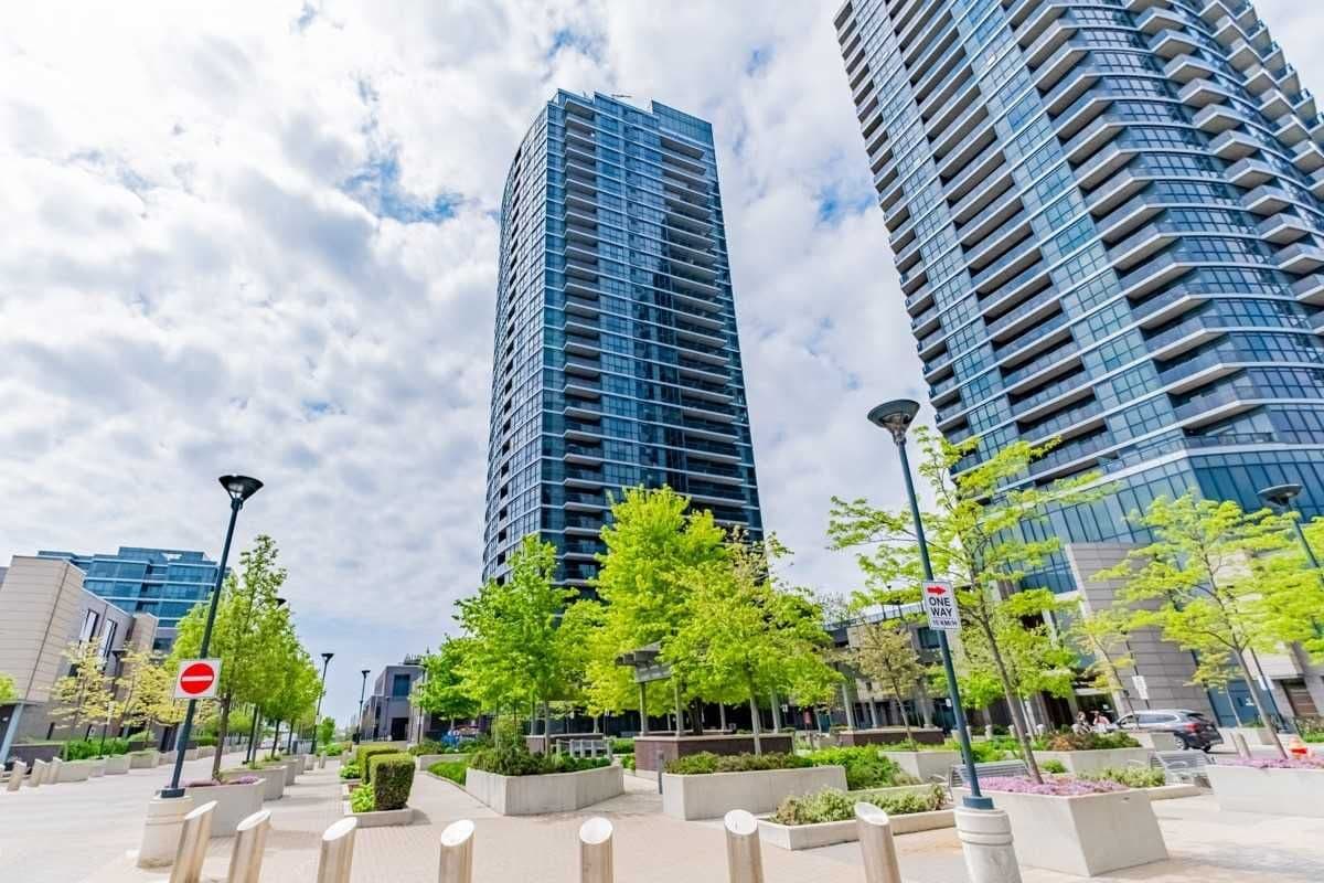 9 Valhalla Inn Road 2906, Toronto W08, ON M9B 1S9