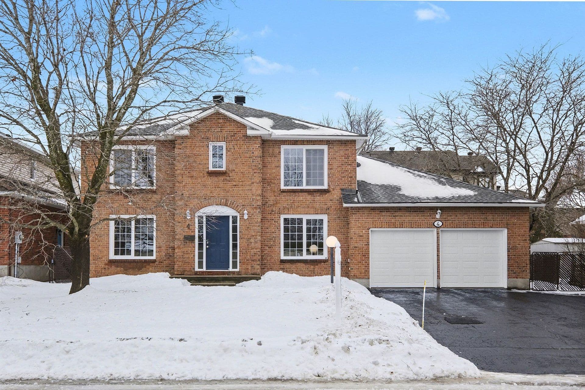 4 Spindle Way, Stittsville - Munster - Richmond, ON K2S 1J4
