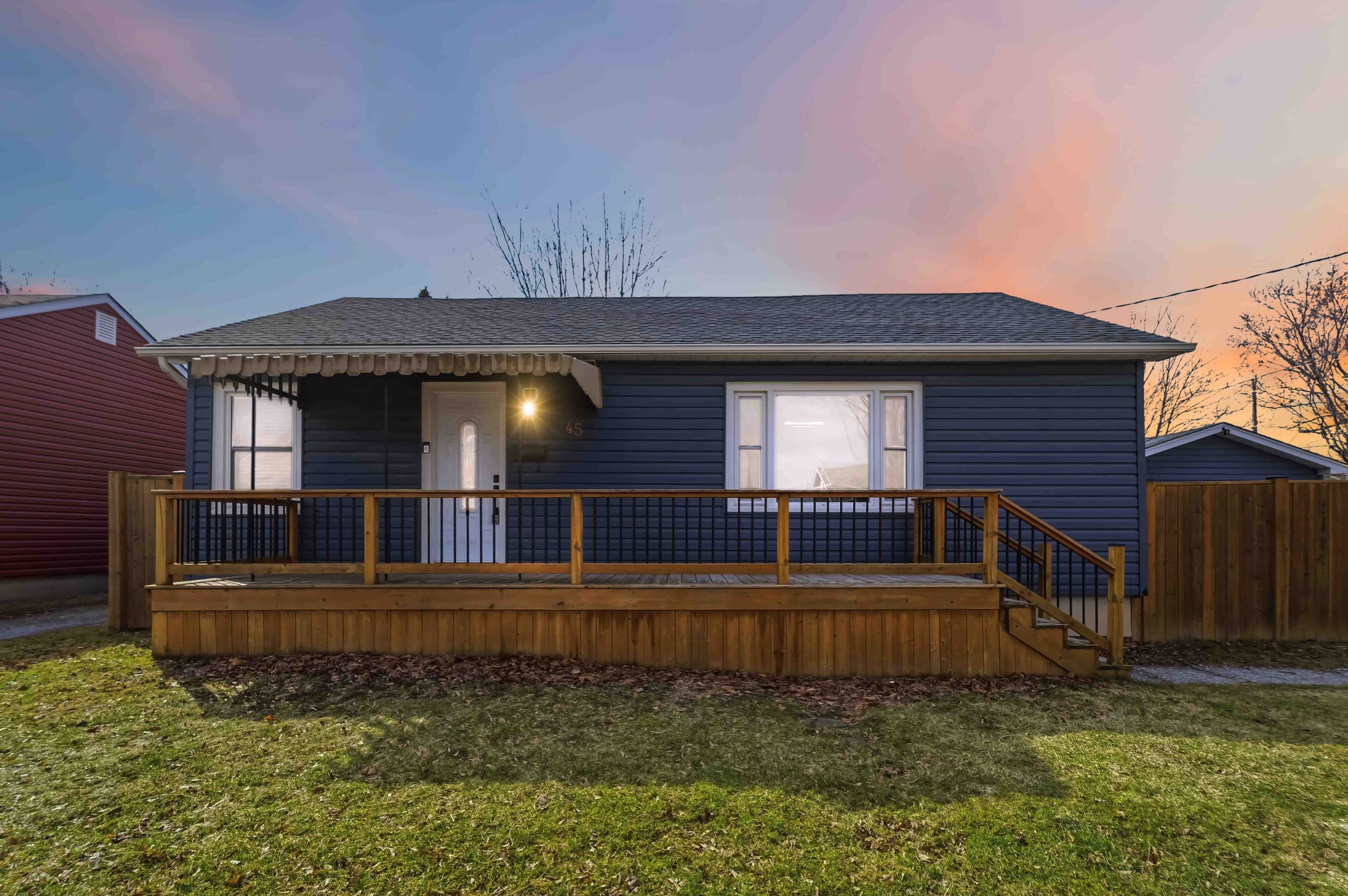 45 Shakespeare Avenue, St. Catharines, ON L2R 6M8