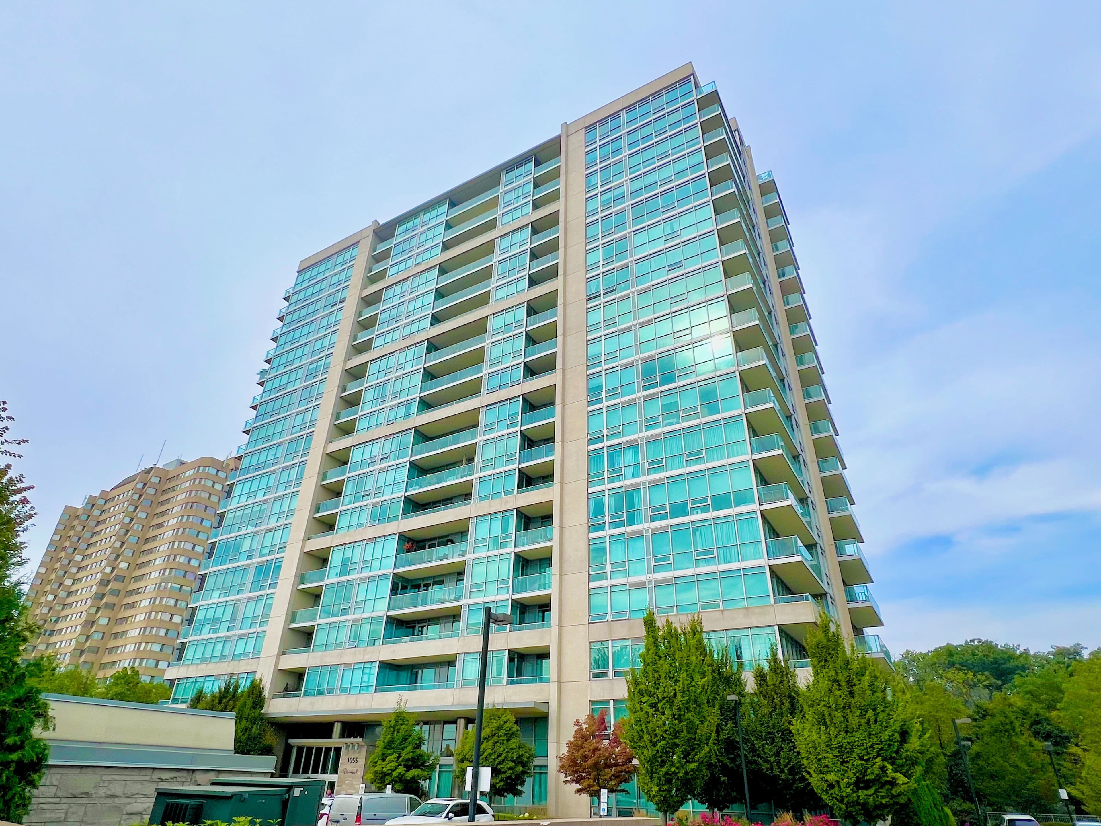 1055 Southdown Road 1309, Mississauga, ON L5J 0A3