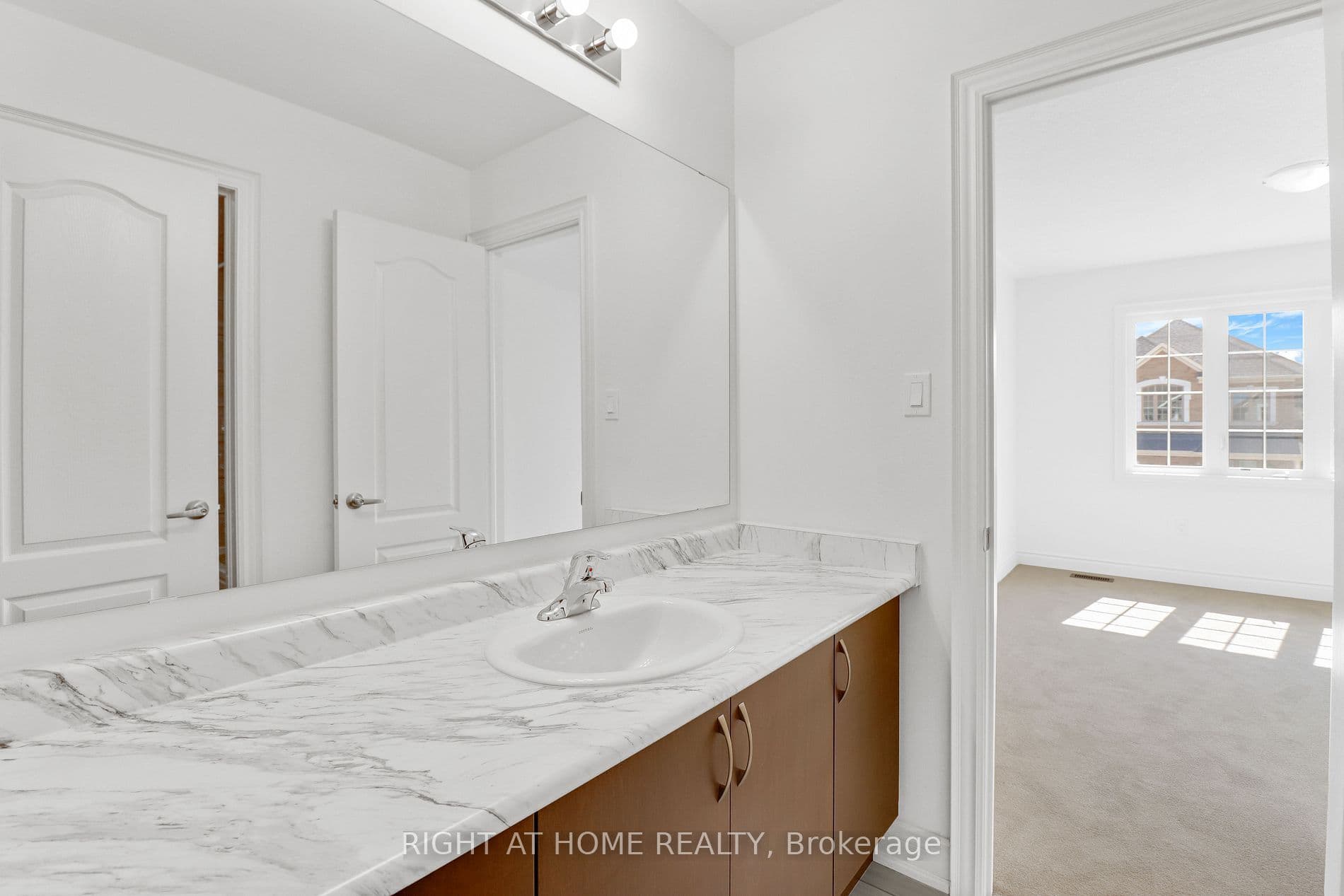 333 Boundary Boulevard, Whitchurch-Stouffville, ON L4A 5E2