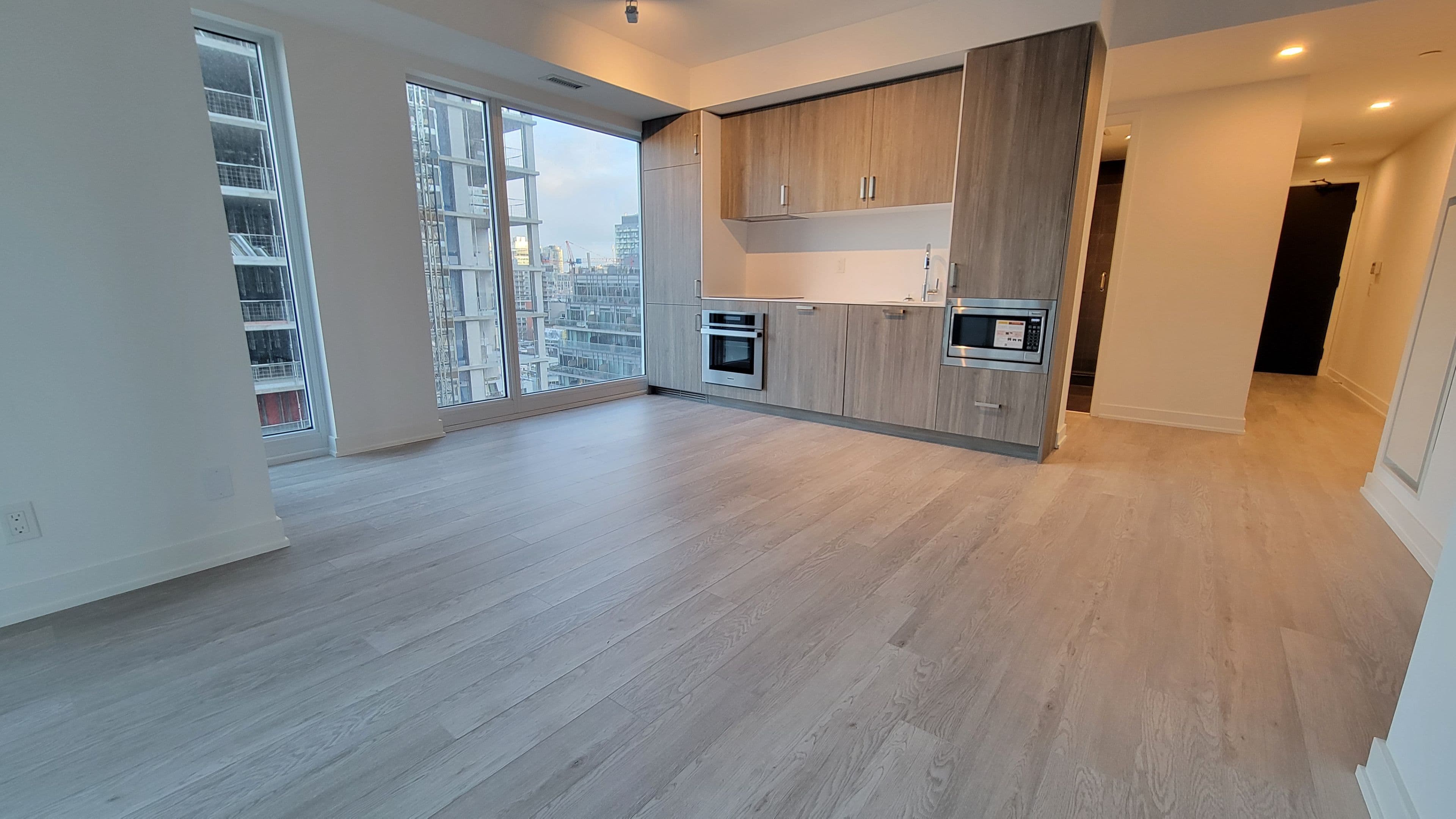 88 Queen Street E 1002, Toronto C08, ON M5C 0B6