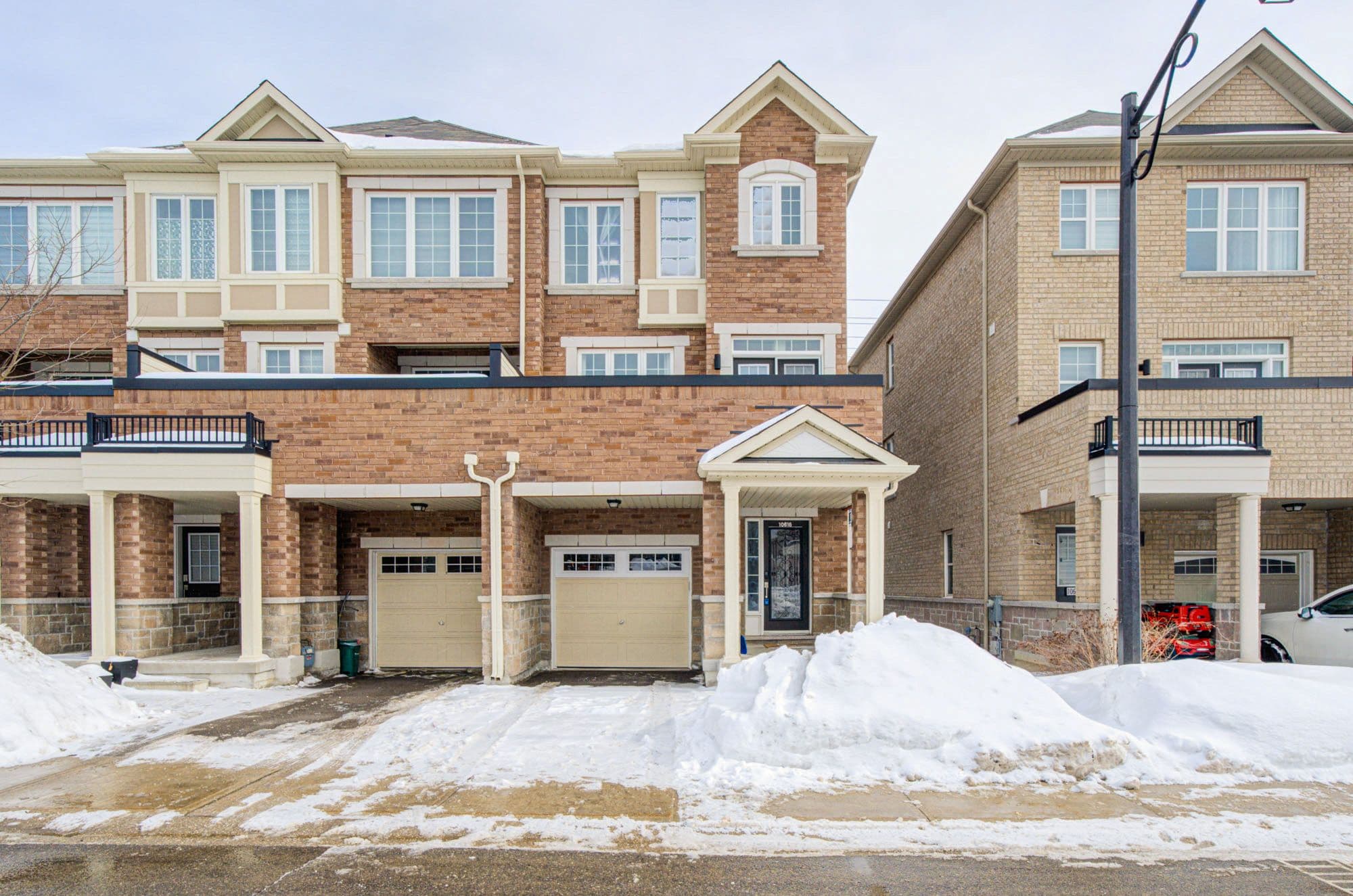 10616 Bathurst Street, Vaughan, ON L6A 4Y4