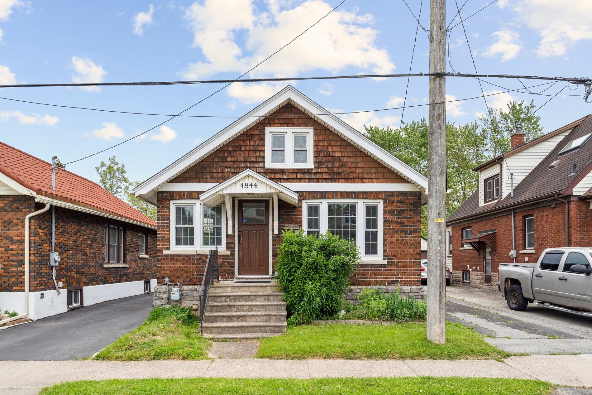 4844 Sixth Avenue, Niagara Falls, ON L2E 4T9
