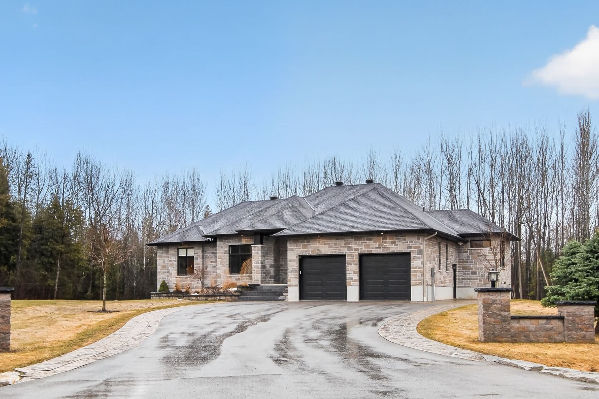 144 Country Meadow Drive, Carp - Huntley Ward, ON K0A 1L0