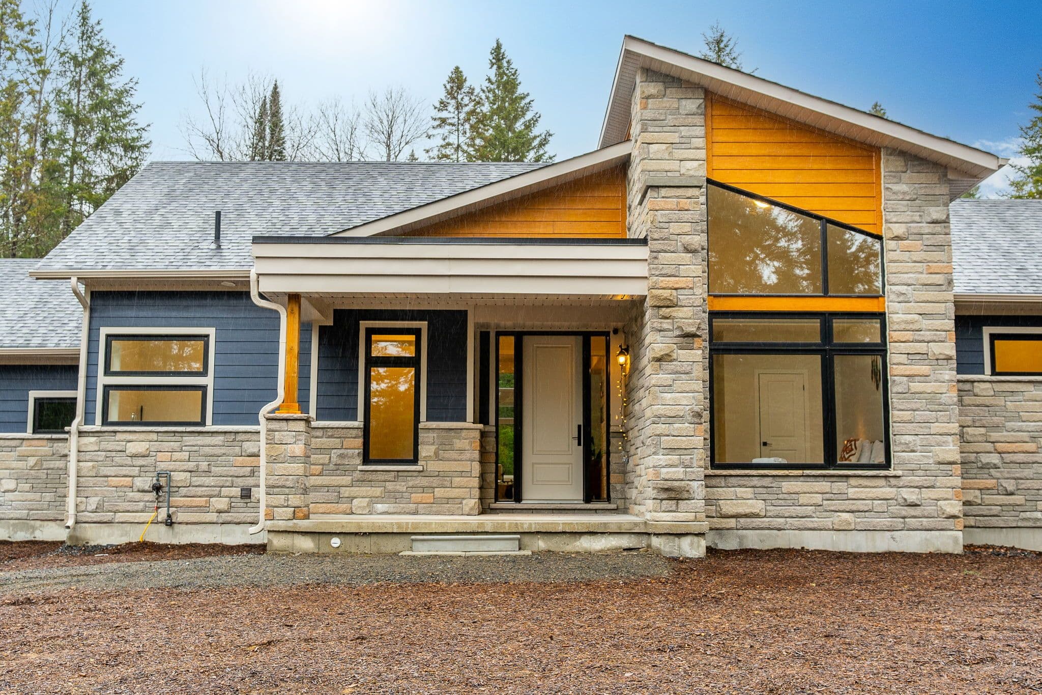 1049 Greensview Drive, Lake of Bays, ON P1H 0K1