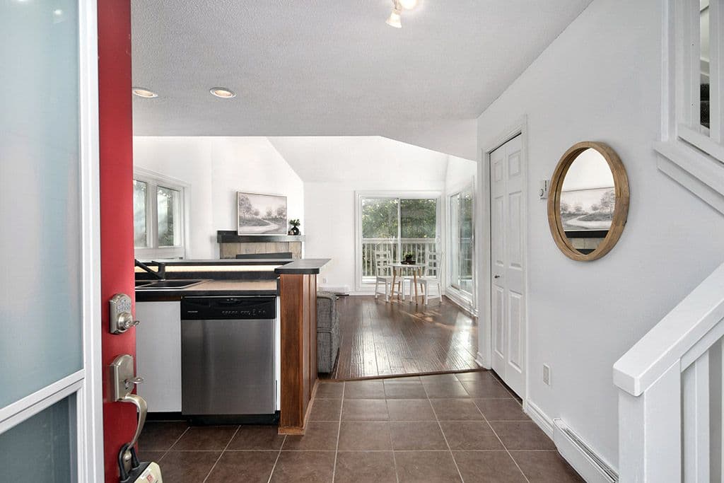 49 Trott Boulevard 182, Collingwood, ON L9Y 5B8