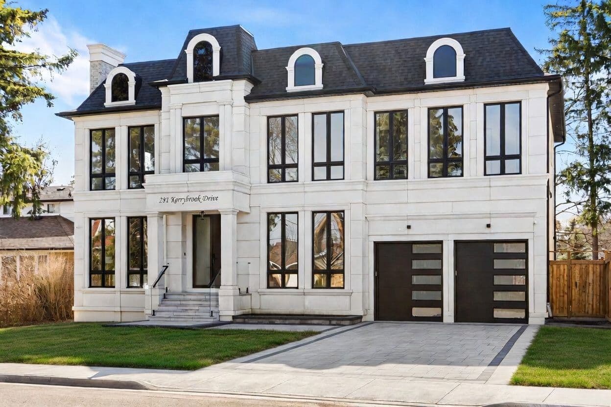 281 Kerrybrook Drive, Richmond Hill, ON L4C 3R2