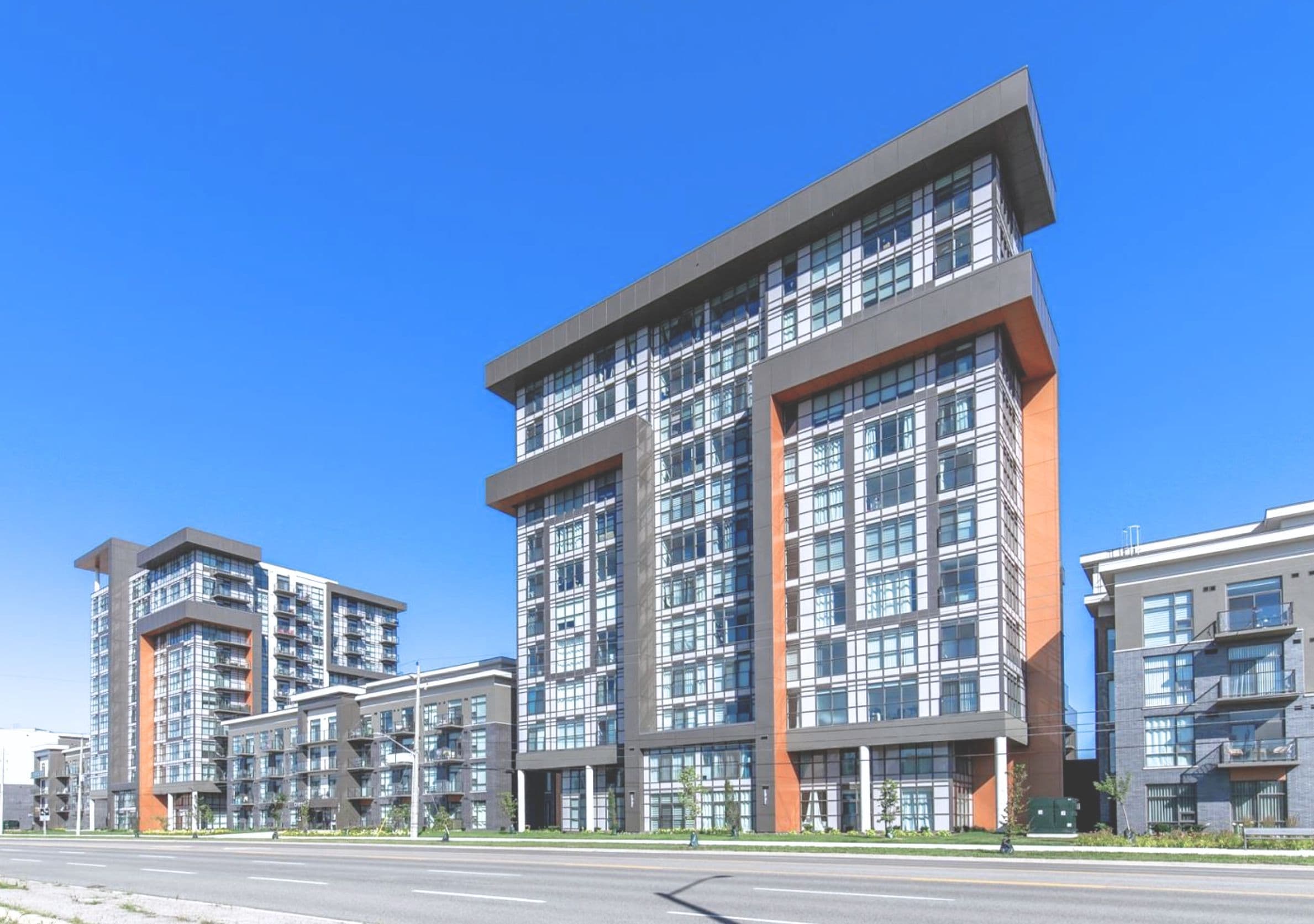 460 Dundas Street E 117, Hamilton, ON L8B 2A5