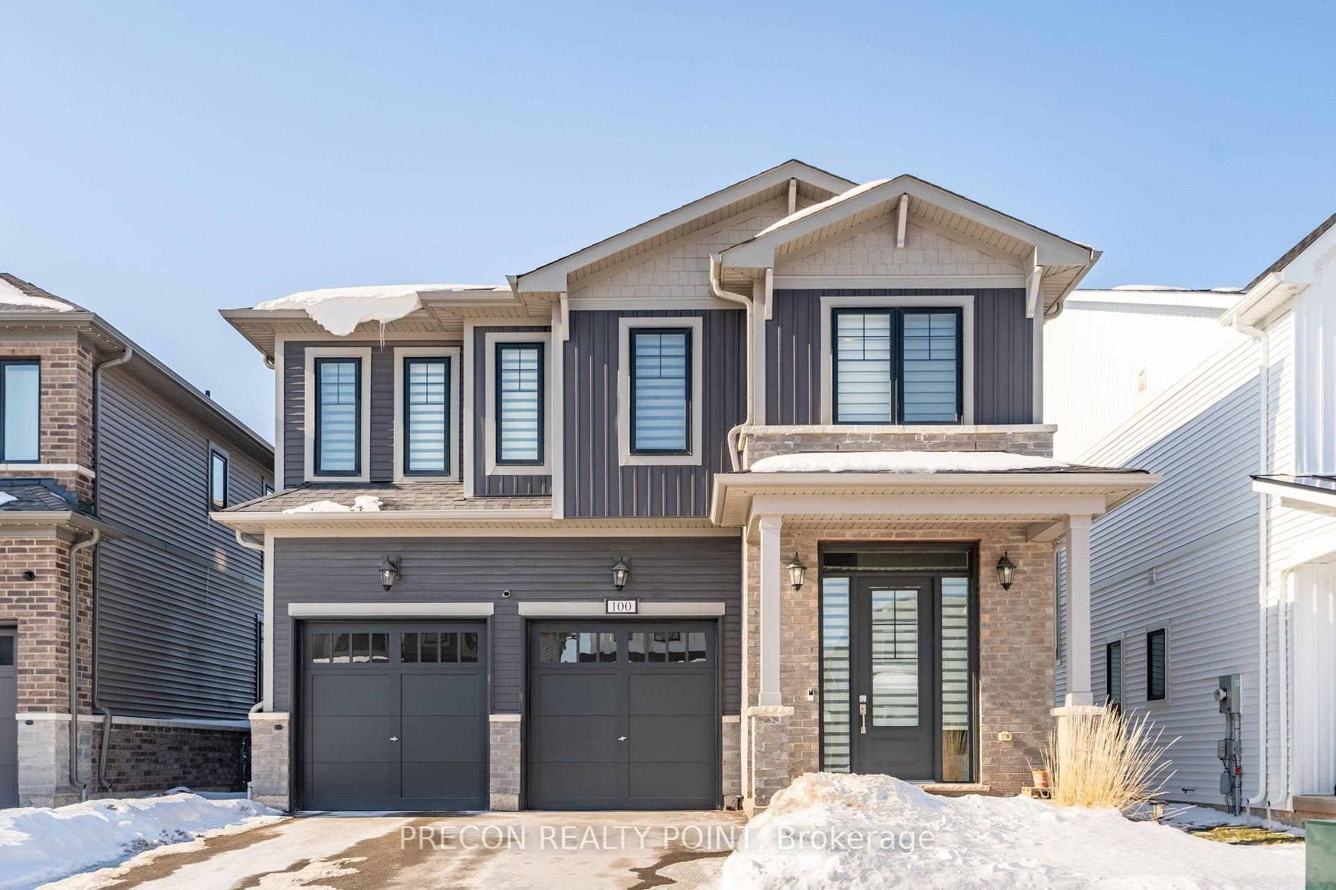 100 Starfire Crescent, Hamilton, ON L8E 0K9