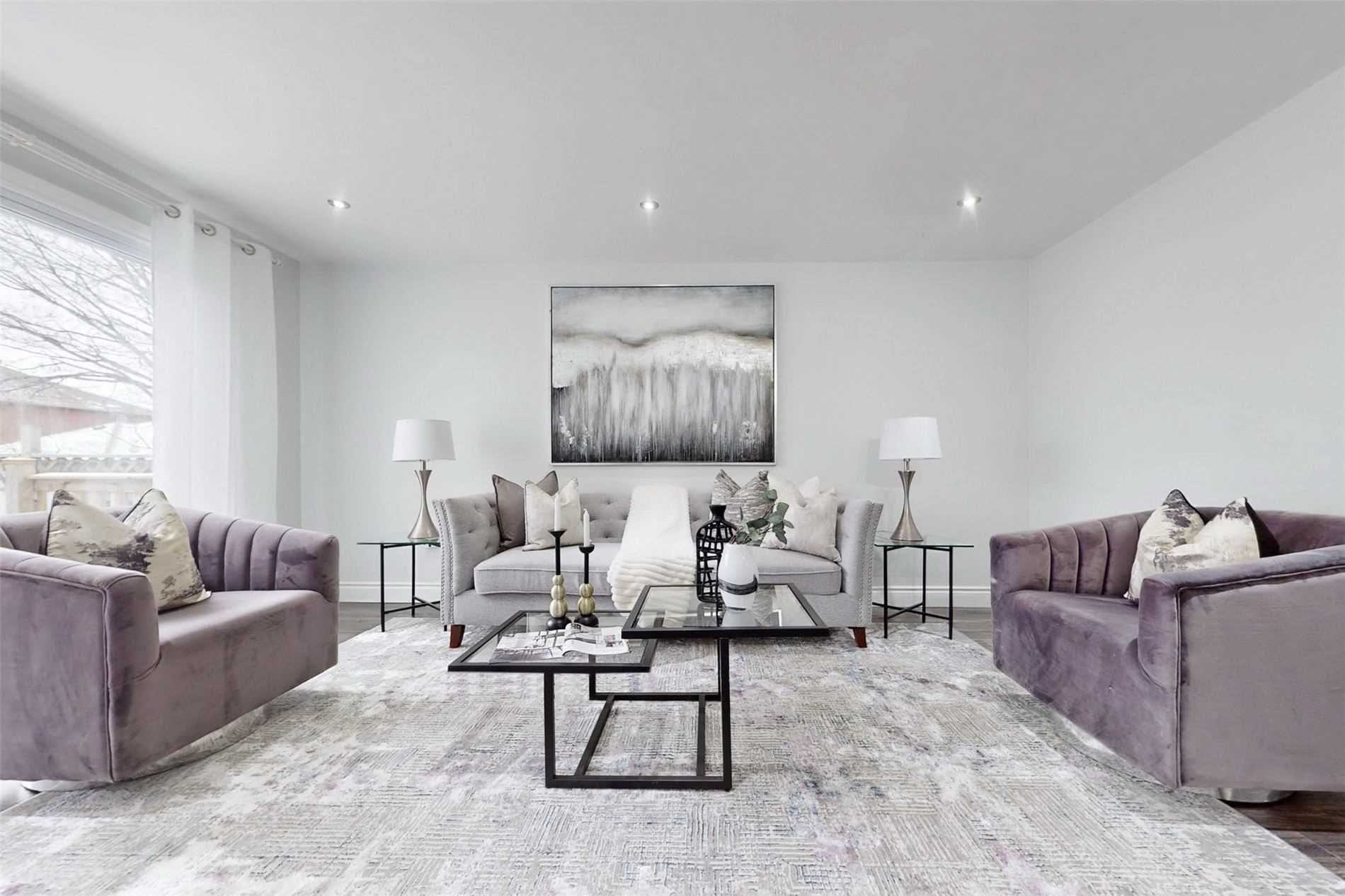 213 Hickling Trail, Barrie, ON L4M 5W6