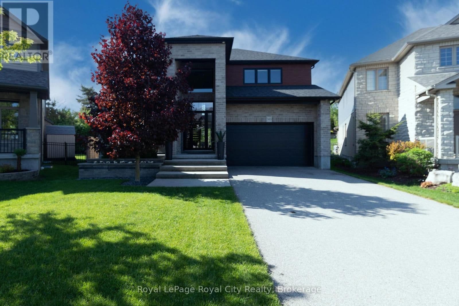 303 Gosling Gardens, Guelph, ON N1L 0M1