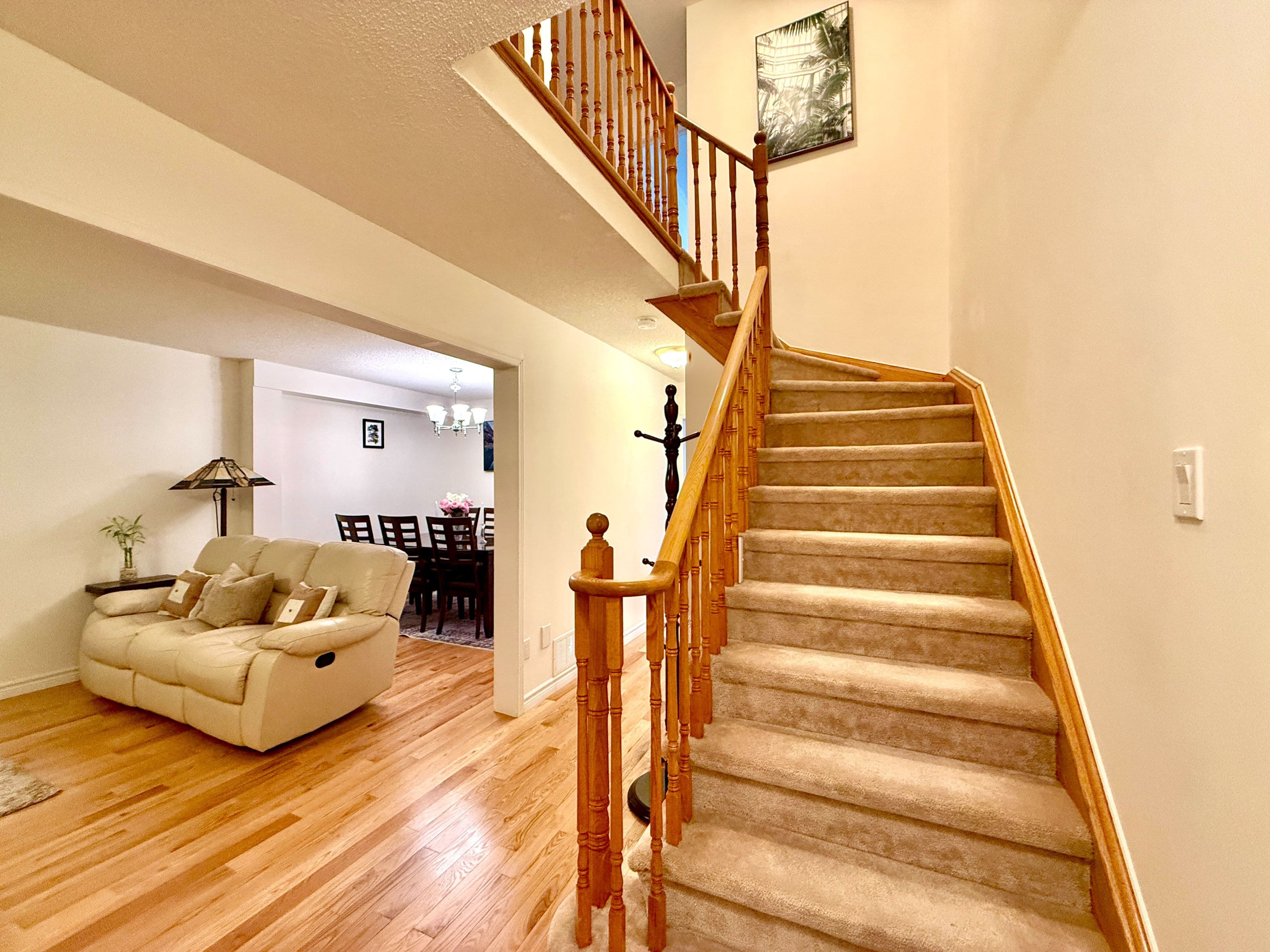 6879 Bansbridge Crescent, Mississauga, ON L5N 6T2