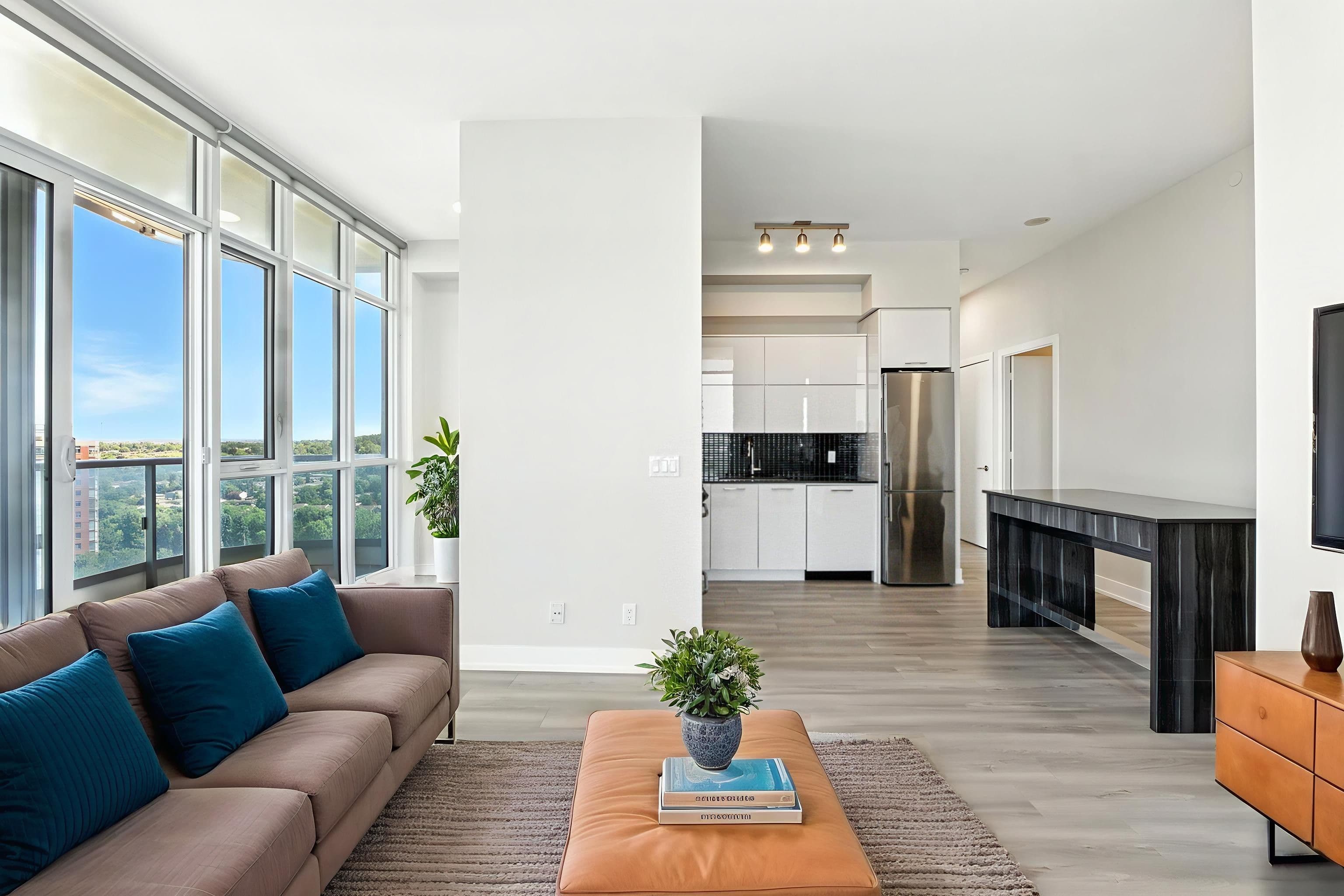 9471 Yonge Street LPH15, Richmond Hill, ON L4C 0Z5