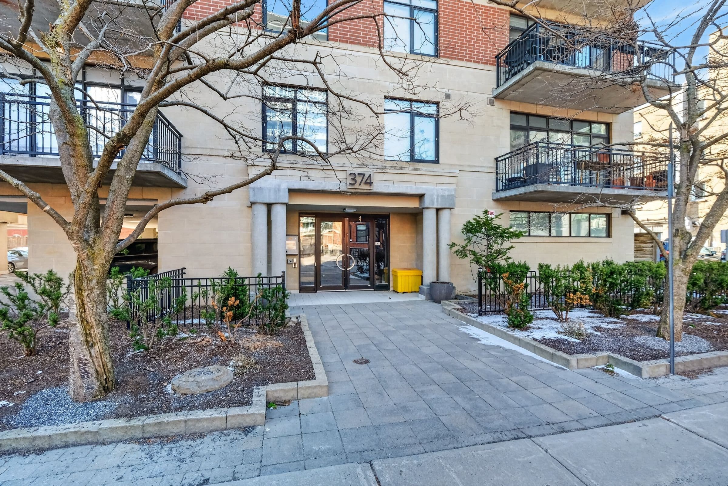 374 Cooper Street 901, Ottawa Centre, ON K2P 2P4