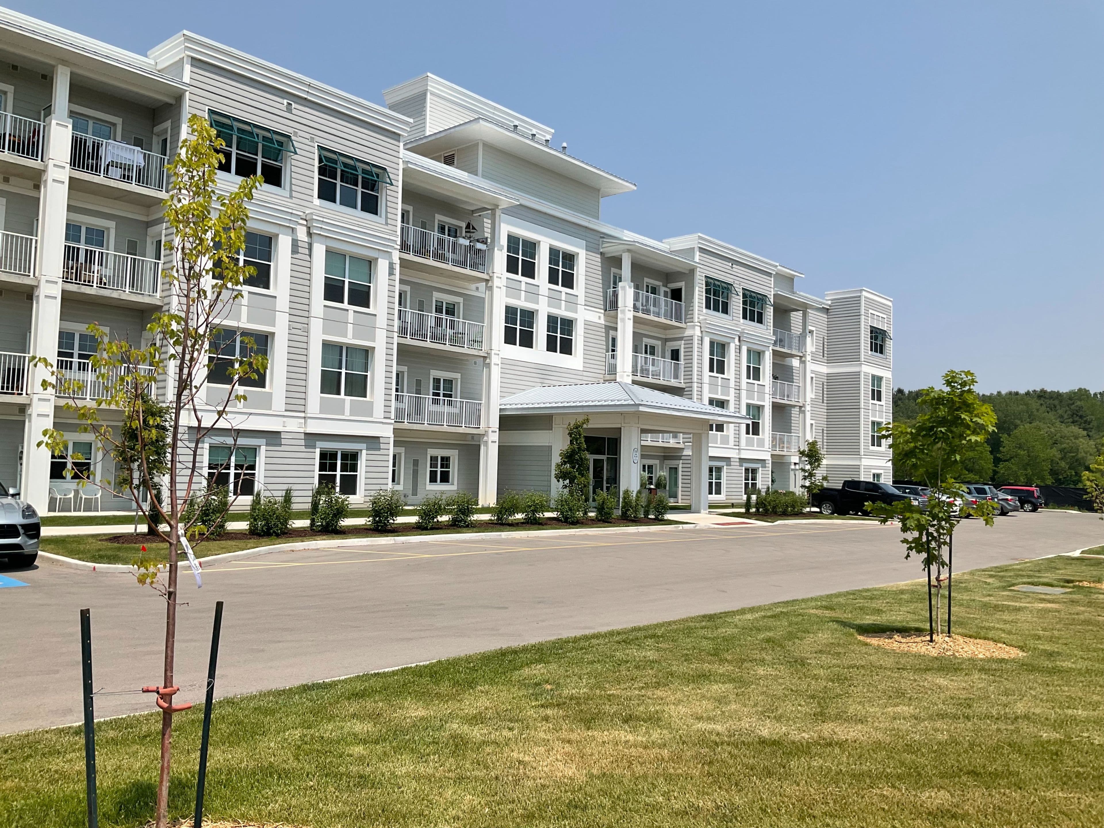 100 The promenade Road 211, Central Elgin, ON N5L 0B7