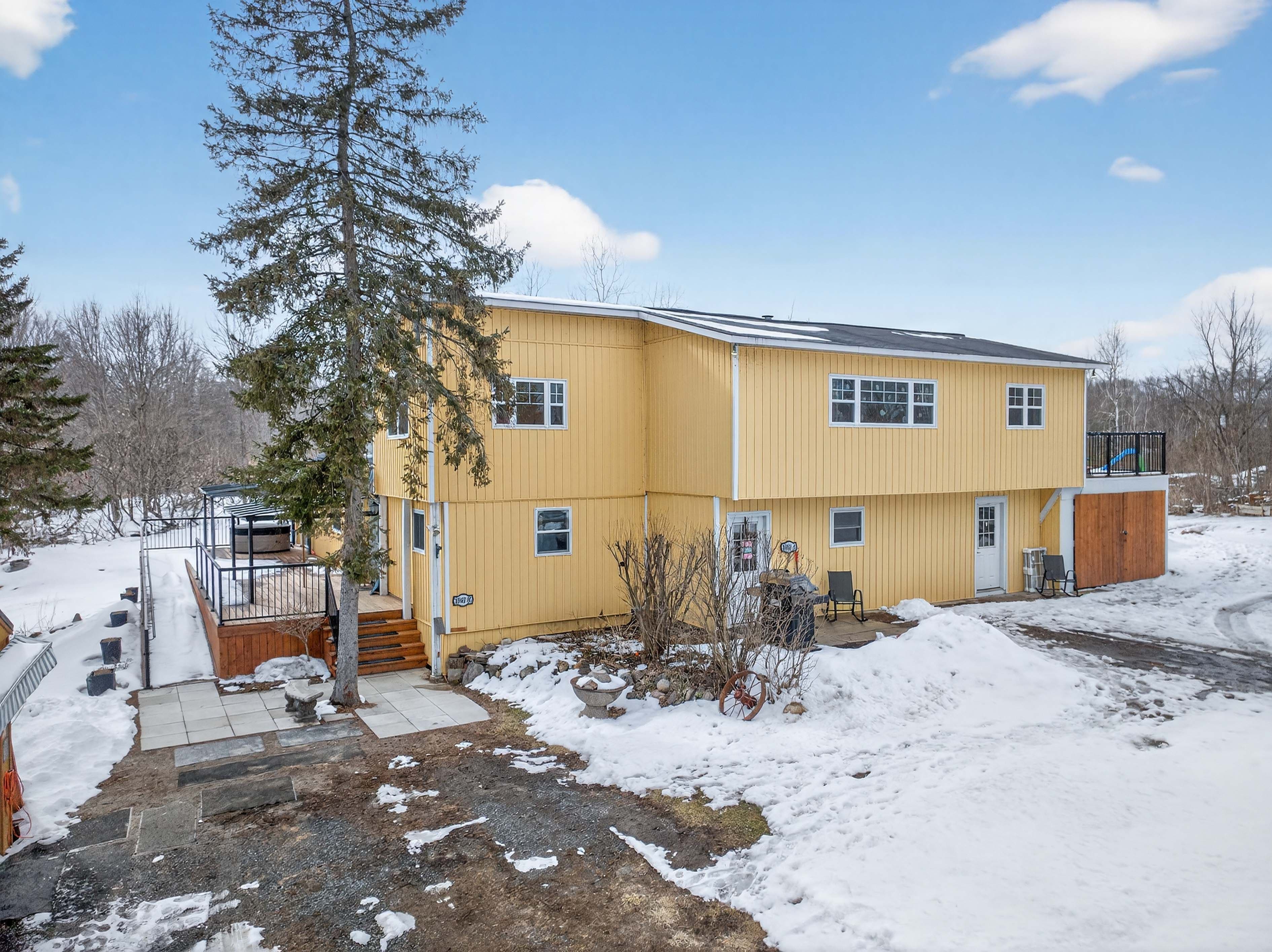 1040 Antoine Road, Frontenac, ON K0H 2P0