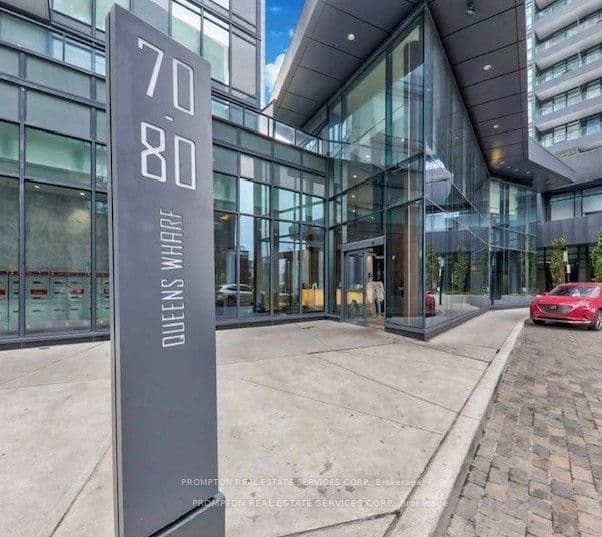 70 Queens Wharf Road 1505, Toronto C01, ON M5V 0J2