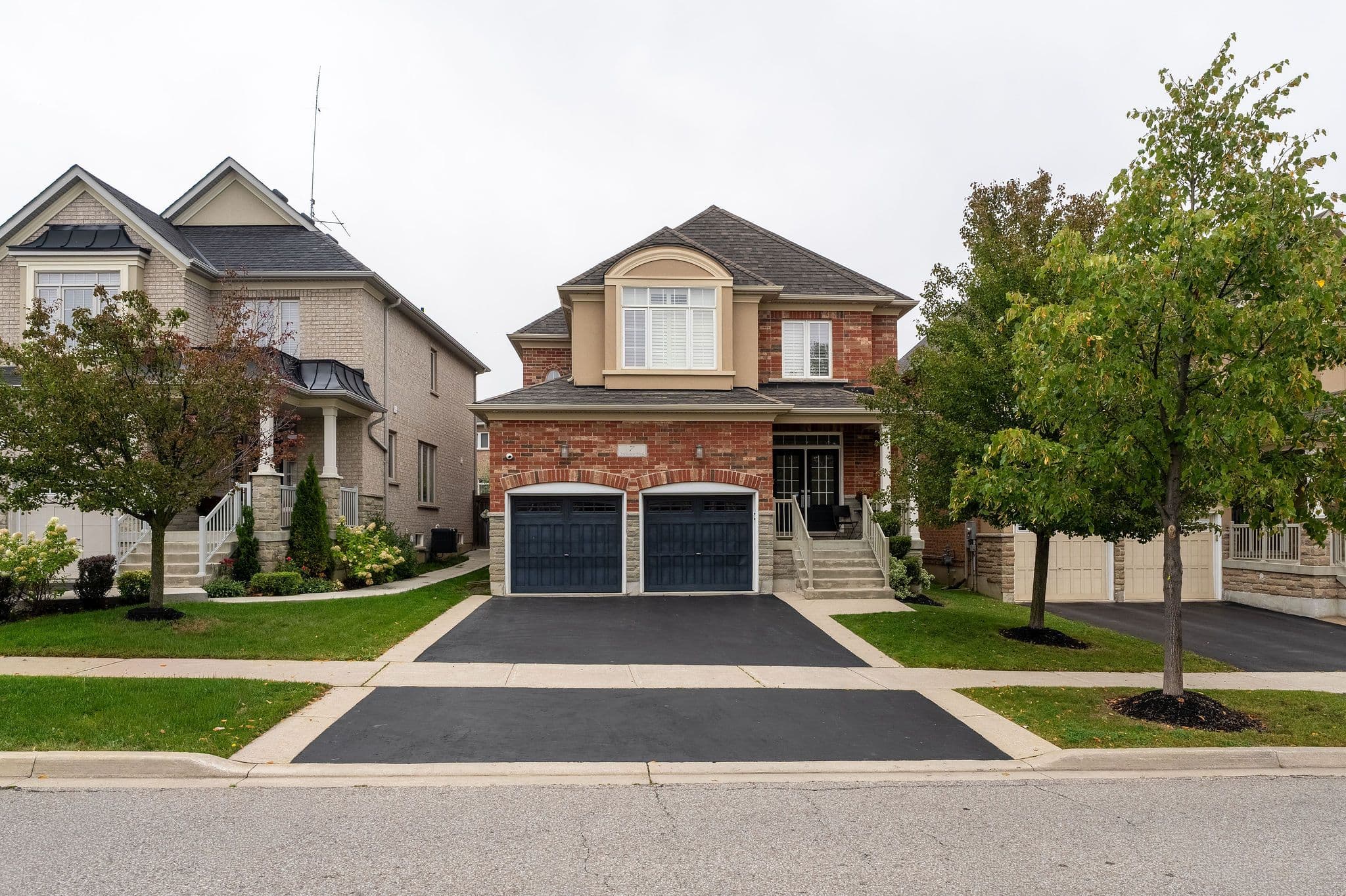 7 Snellview Boulevard, Caledon, ON L7C 3T4