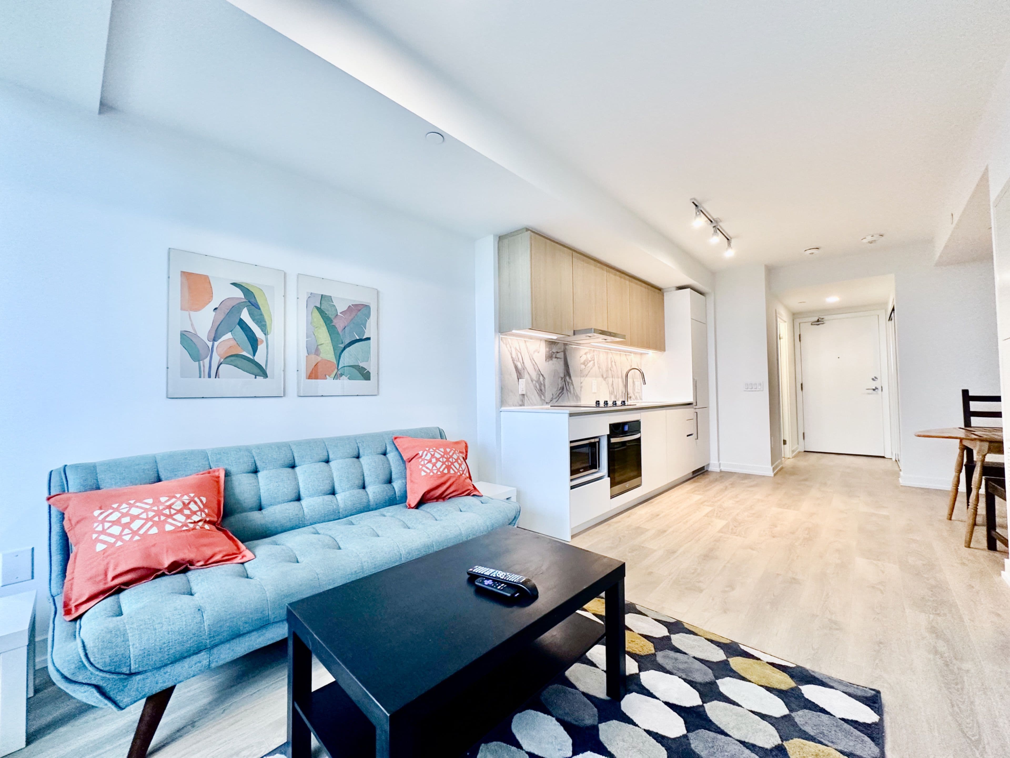 1100 Sheppard Avenue W 516, Toronto W05, ON M3A 0G8