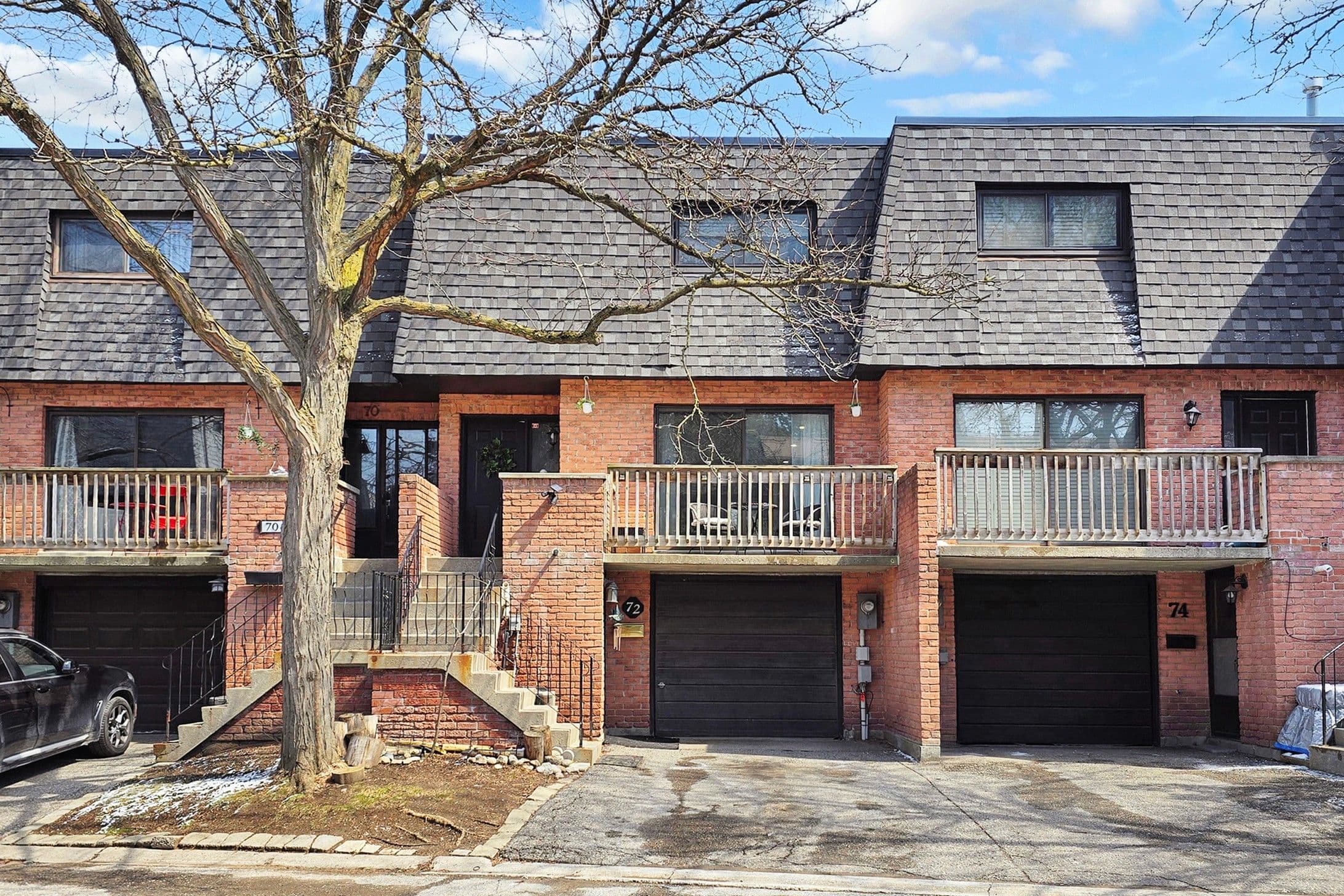 72 Ashglen Way 16, Markham, ON L3R 3A7