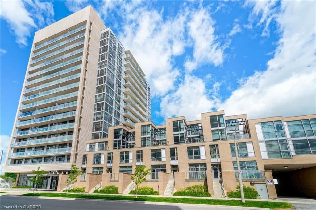 1940 IRONSTONE Drive 309, Burlington, ON L7L 0E4