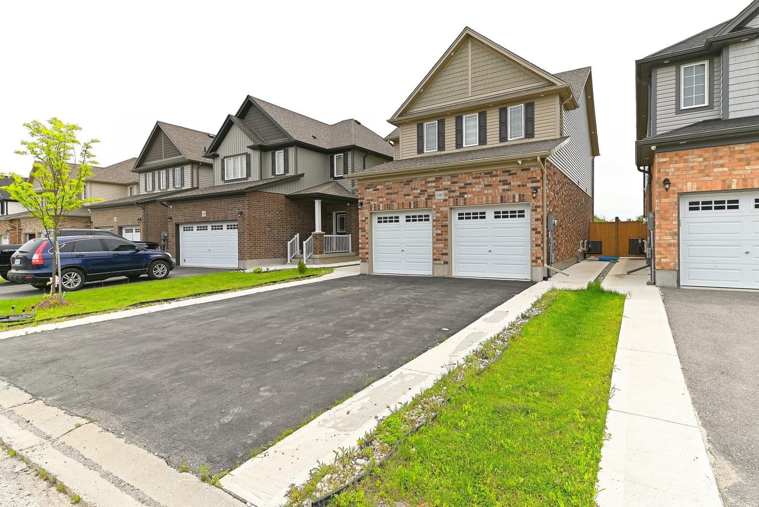 1320 Calais Drive, Woodstock, ON N4T 0L8