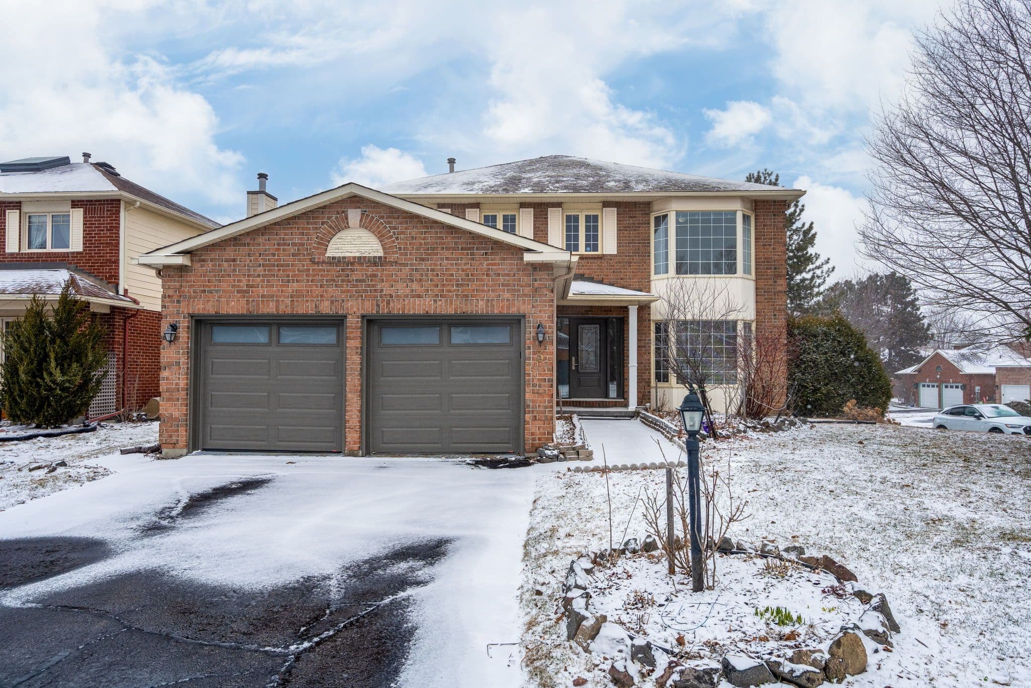 3 Balding Crescent, Kanata, ON K2K 2L4