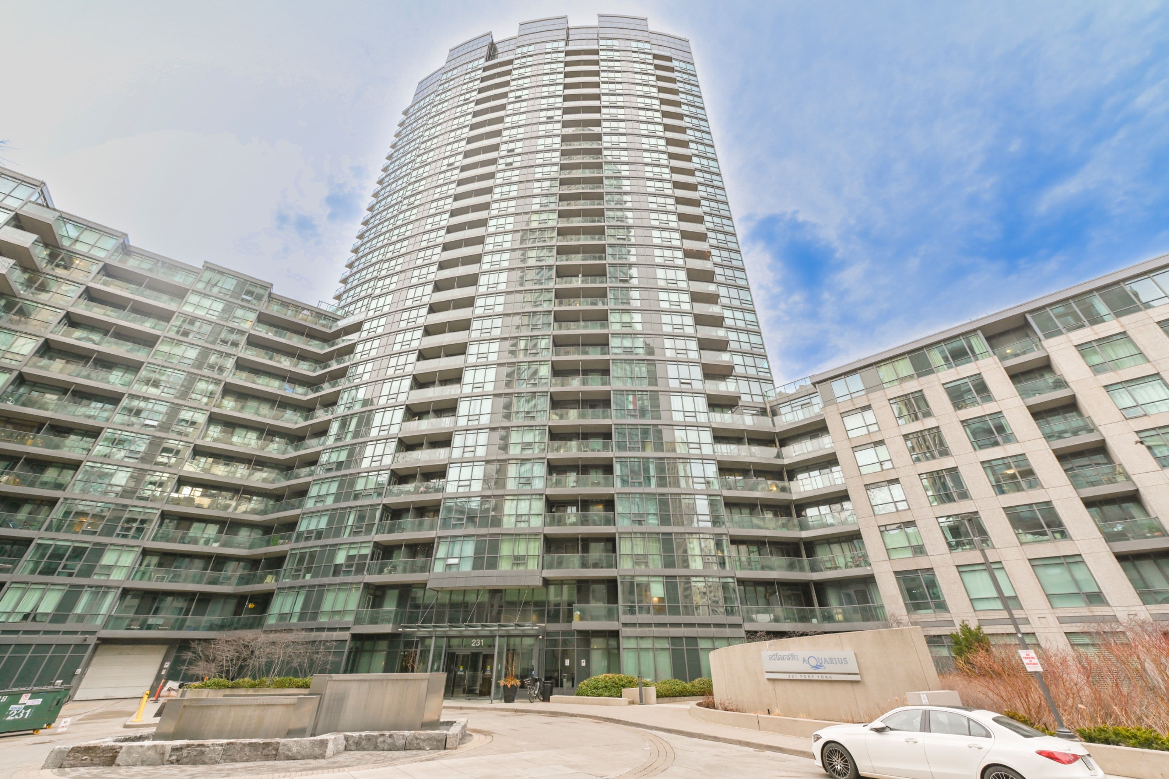 231 Fort York Boulevard 2505, Toronto C01, ON M5V 1B2