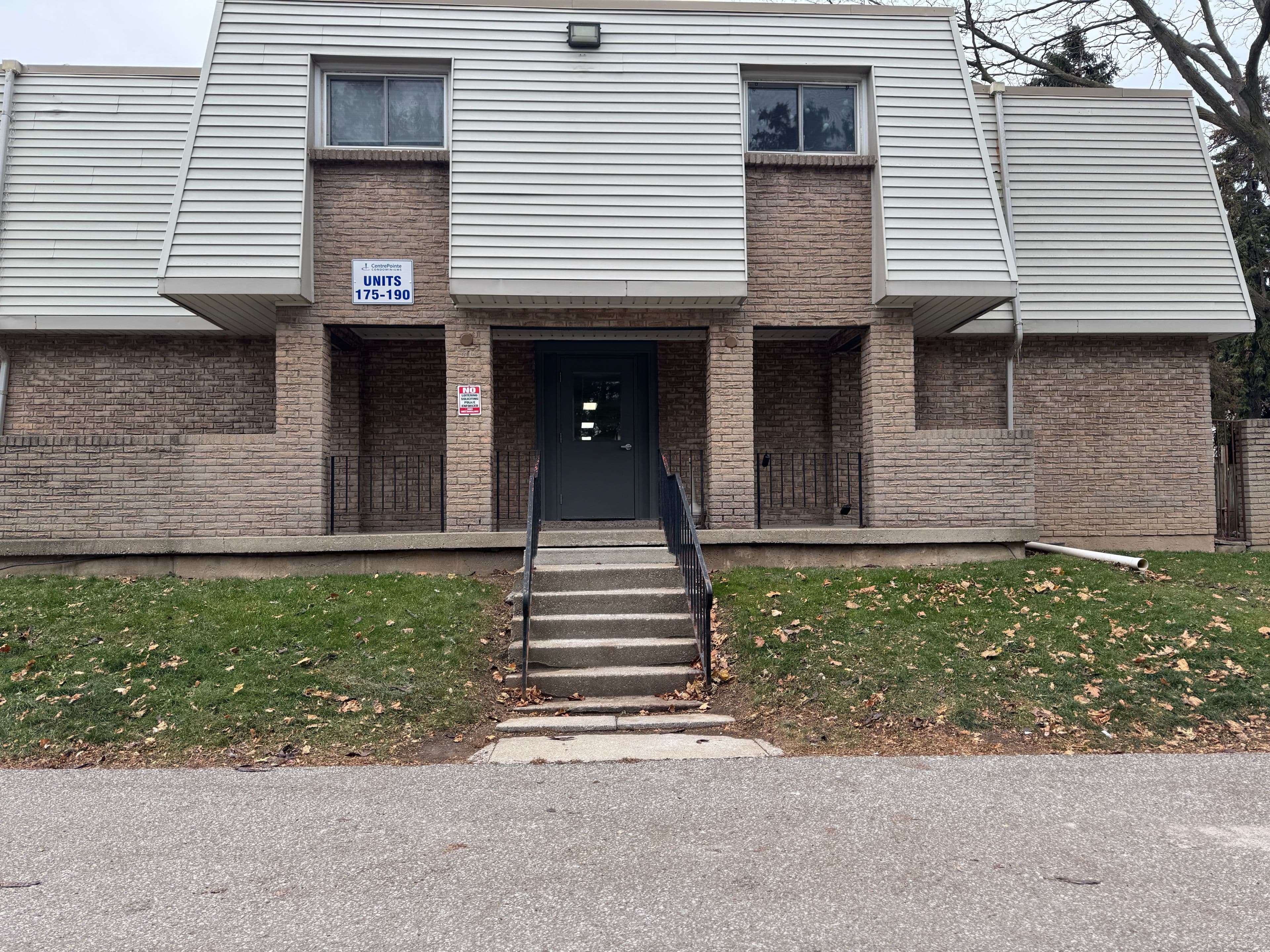 17 Old Pine Trail 182, St. Catharines, ON L2M 6P9