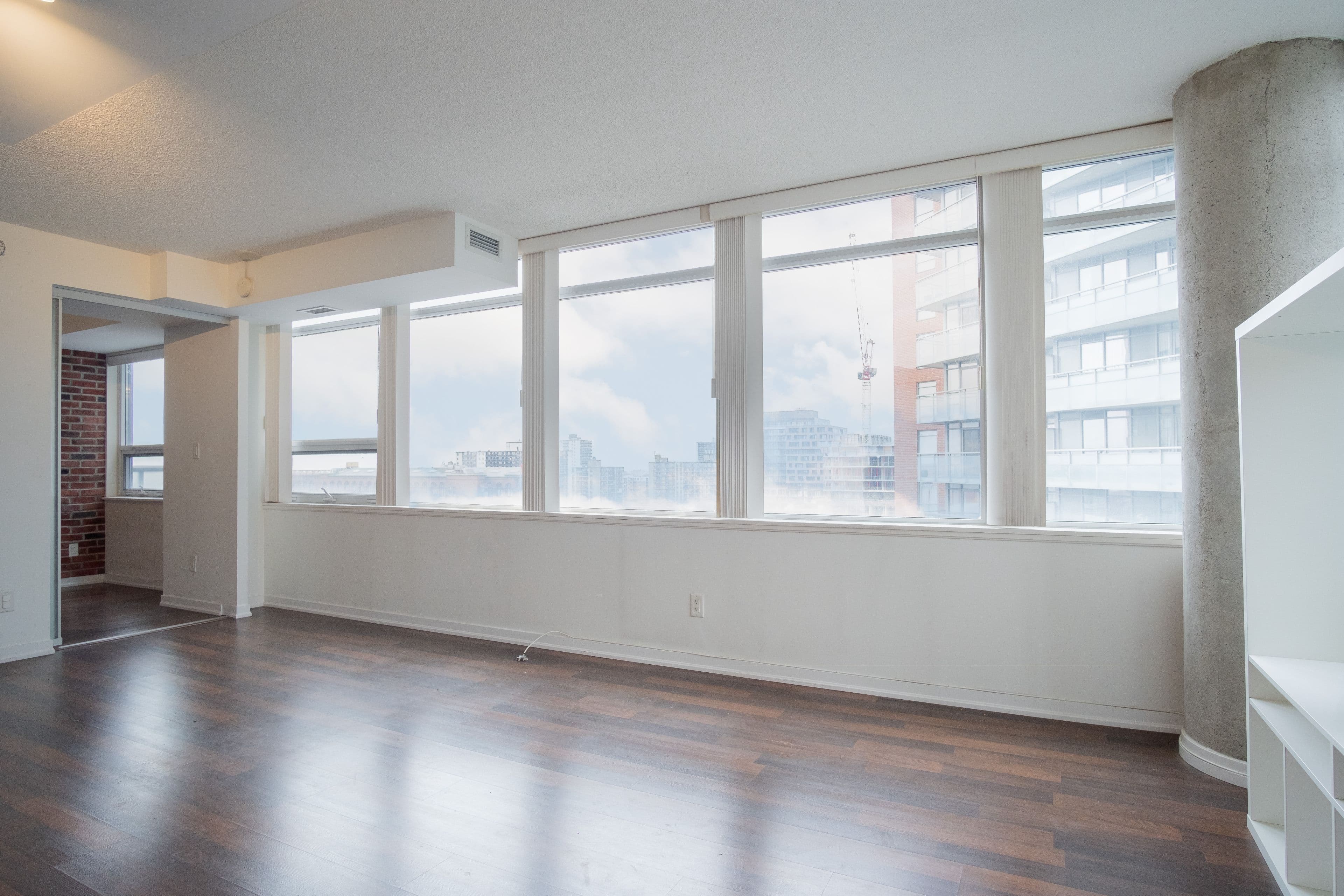 20 Joe Shuster Way 1101, Toronto C01, ON M6K 0A3