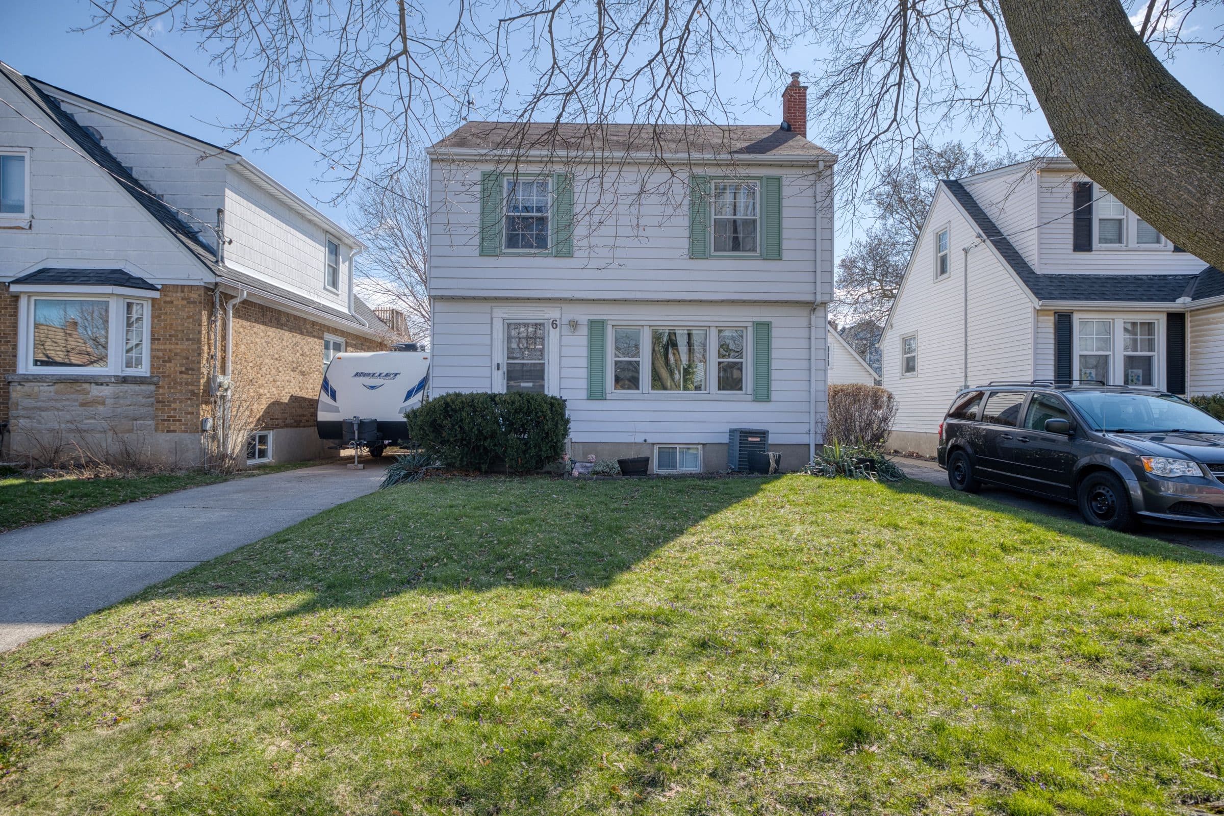 6 BRUCE Street, St. Catharines, ON L2R 5S6