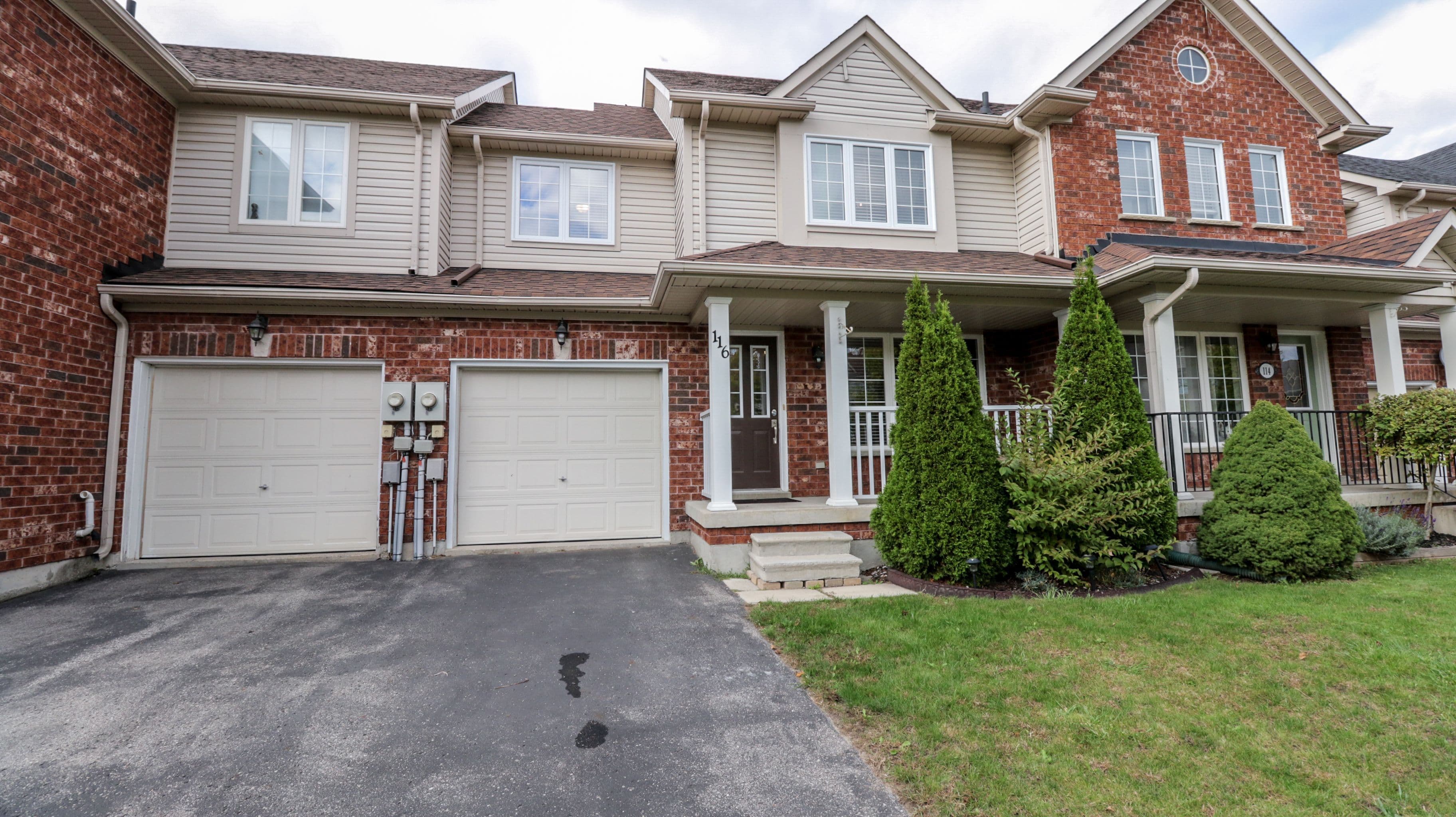116 Thrushwood Drive, Barrie, ON L4N 0Z1