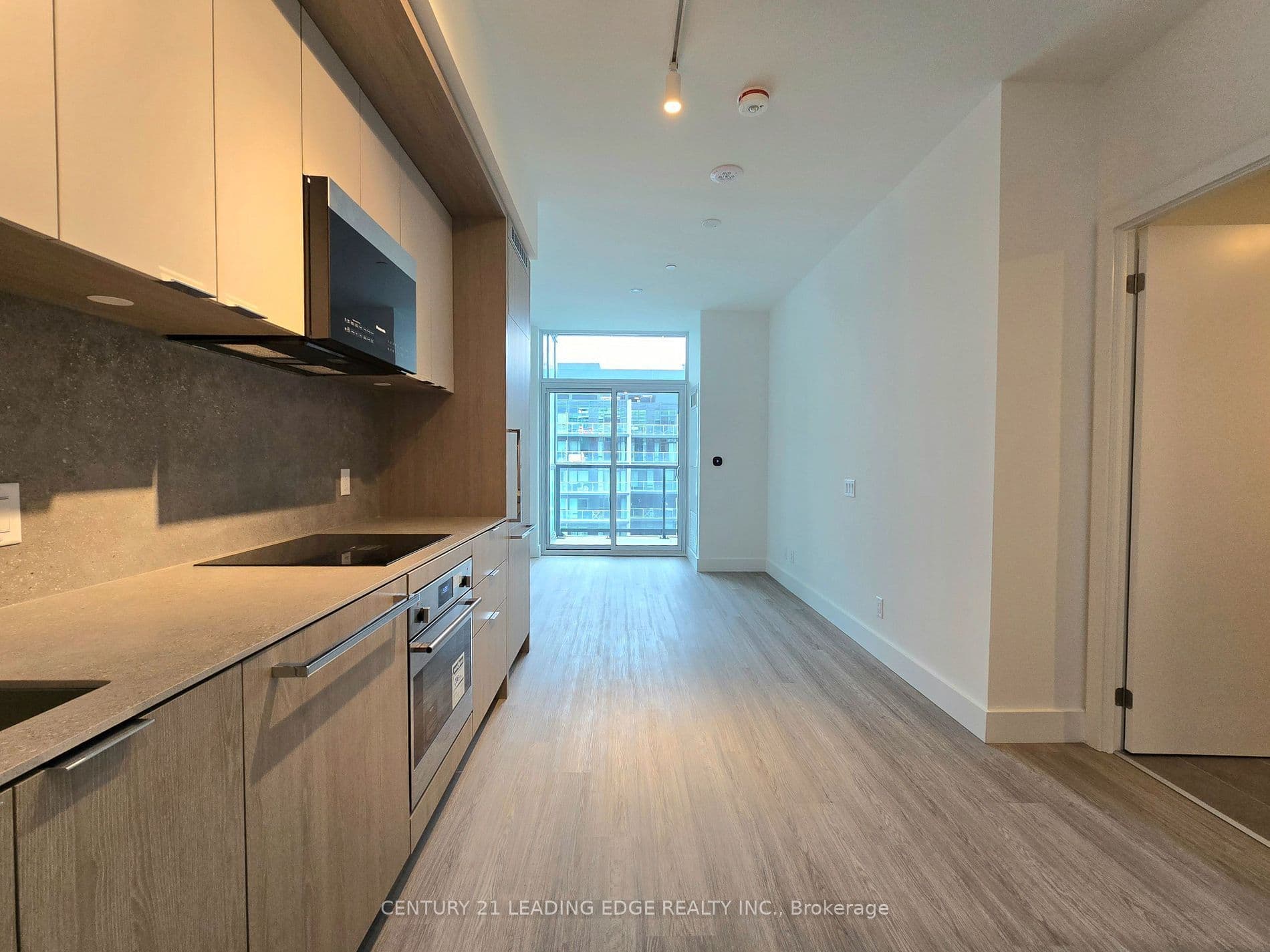 625 Sheppard Avenue E 702, Toronto C15, ON M2K 1B5