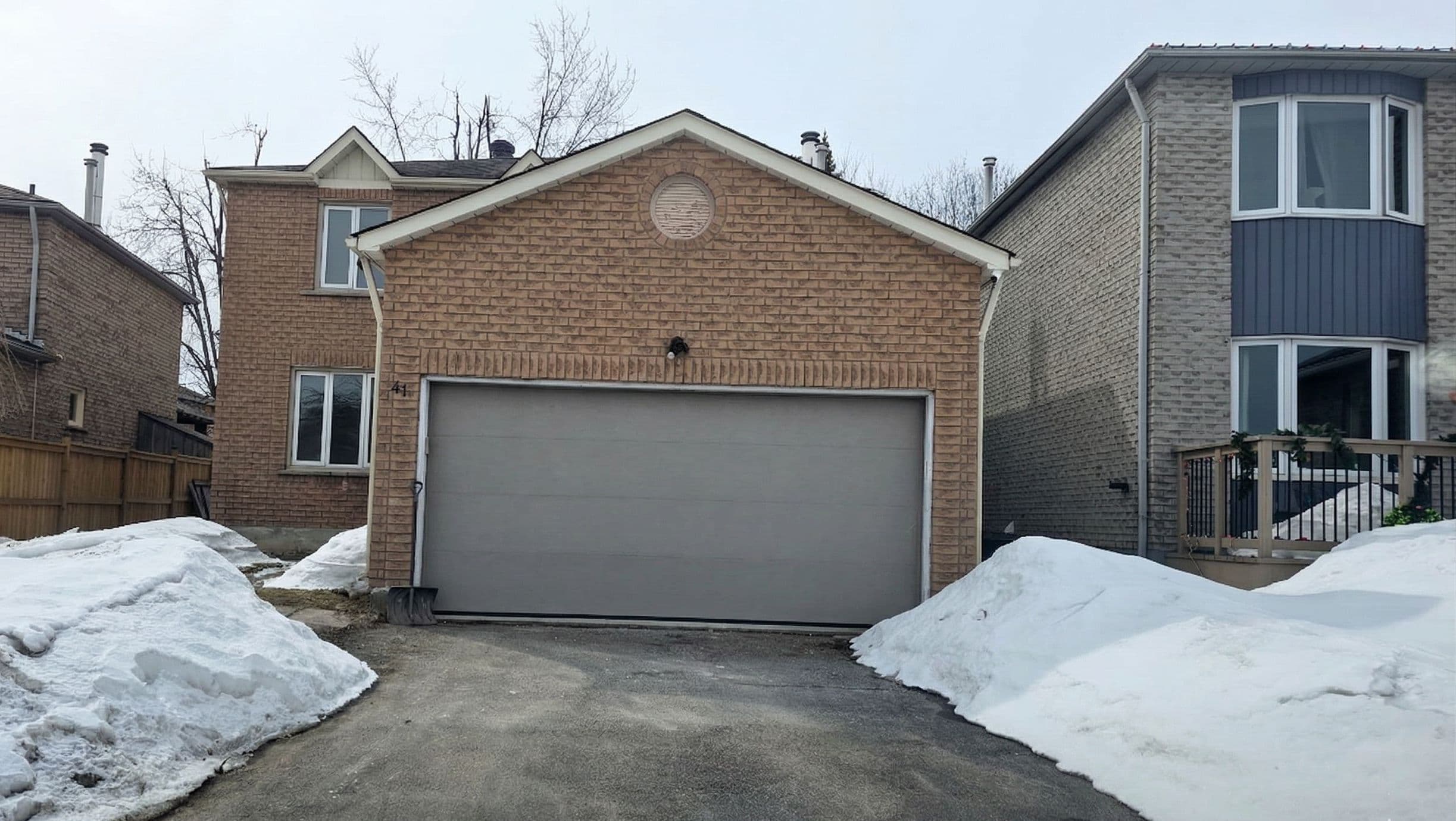 41 BLAIR Crescent #Upper, Barrie, ON L4M 5Y6
