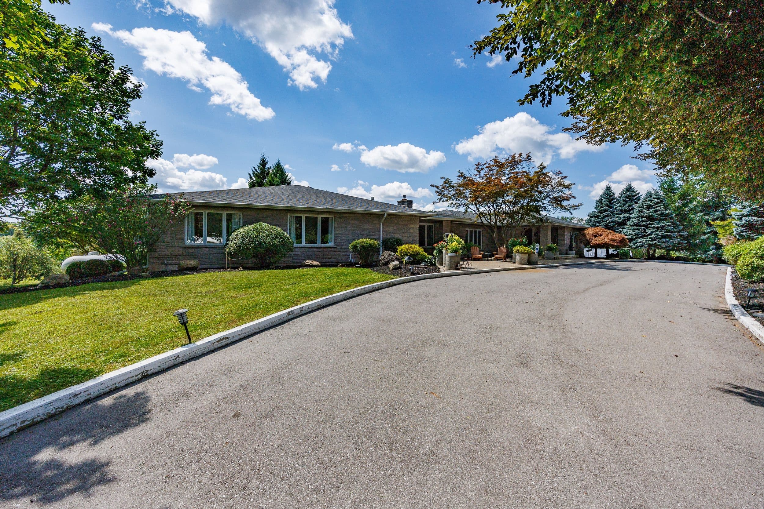 1285 Cockshutt Road, R.R. # 4 Road, Norfolk, ON N3Y 4K3