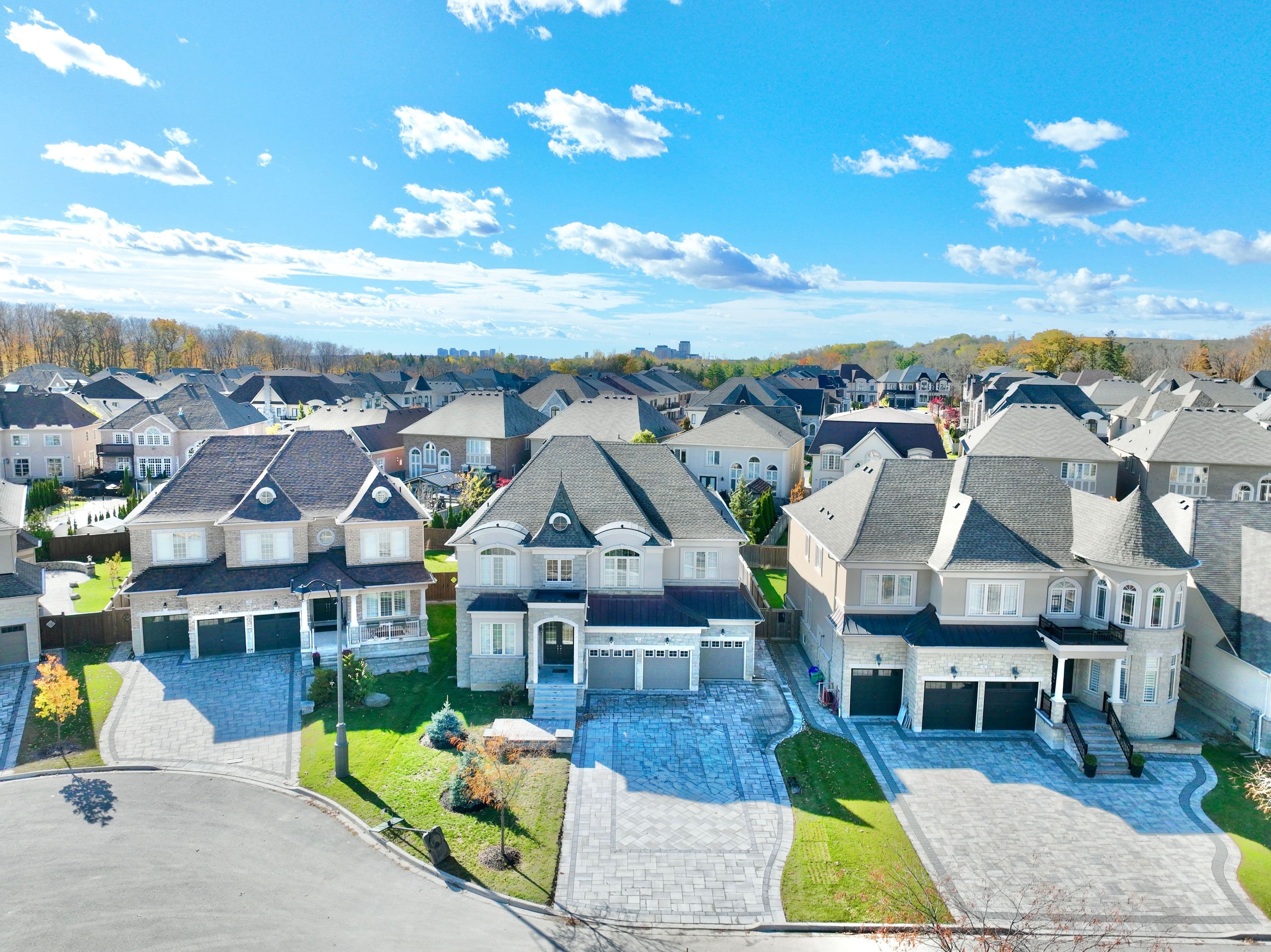 38 Kaia Court, Vaughan, ON L6A 4T9