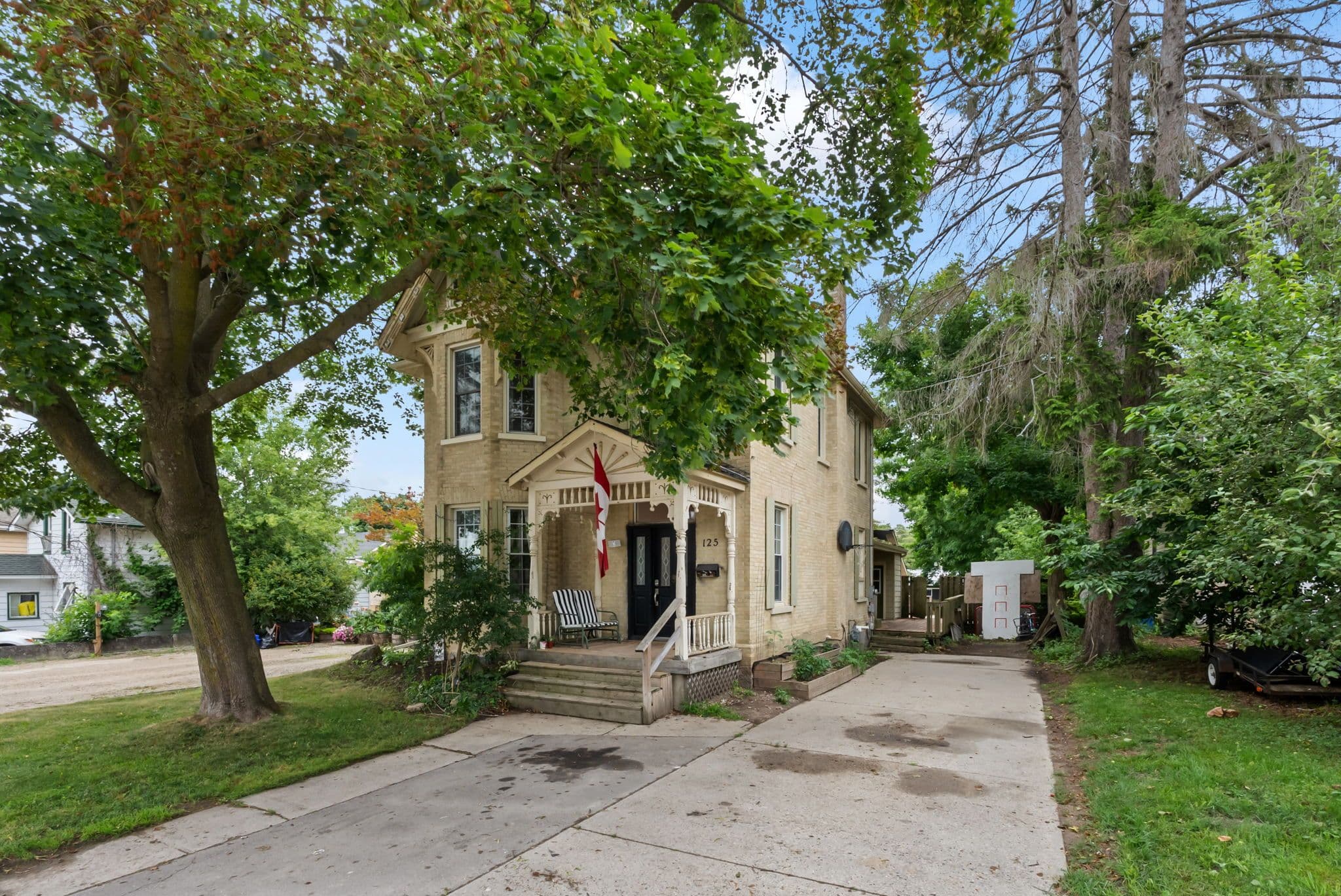 125 ELORA Street S, Minto, ON N0G 1Z0