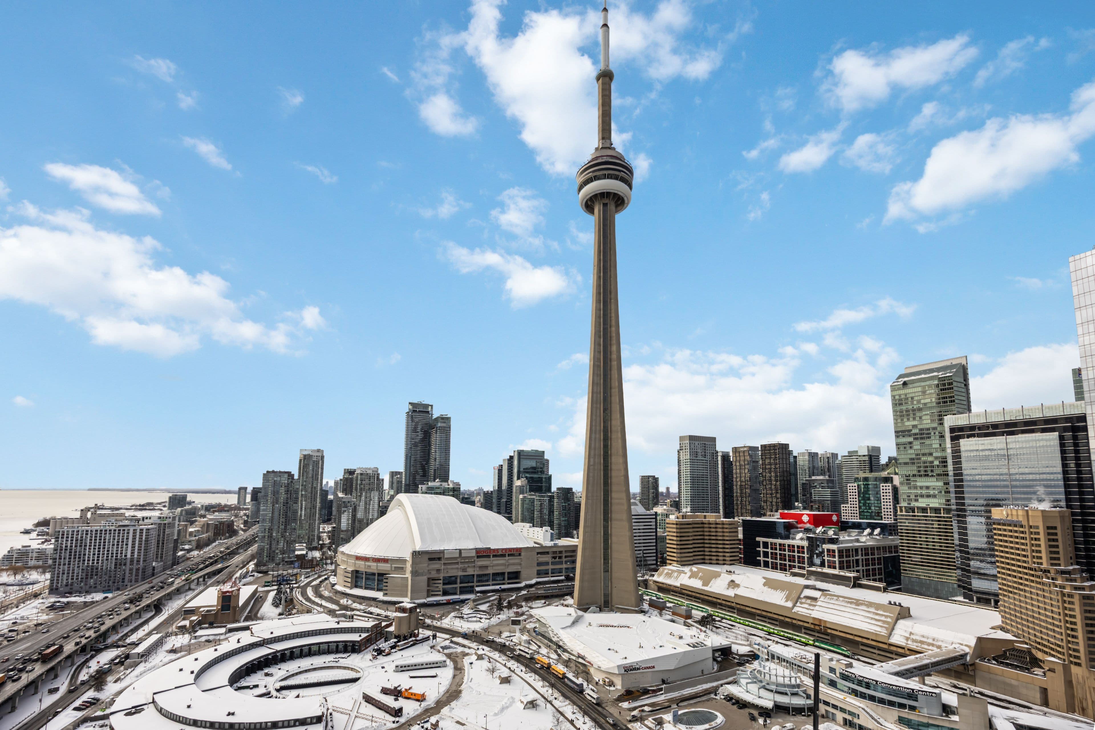 19 Grand Trunk Crescent PH2, Toronto C01, ON M5J 3A3