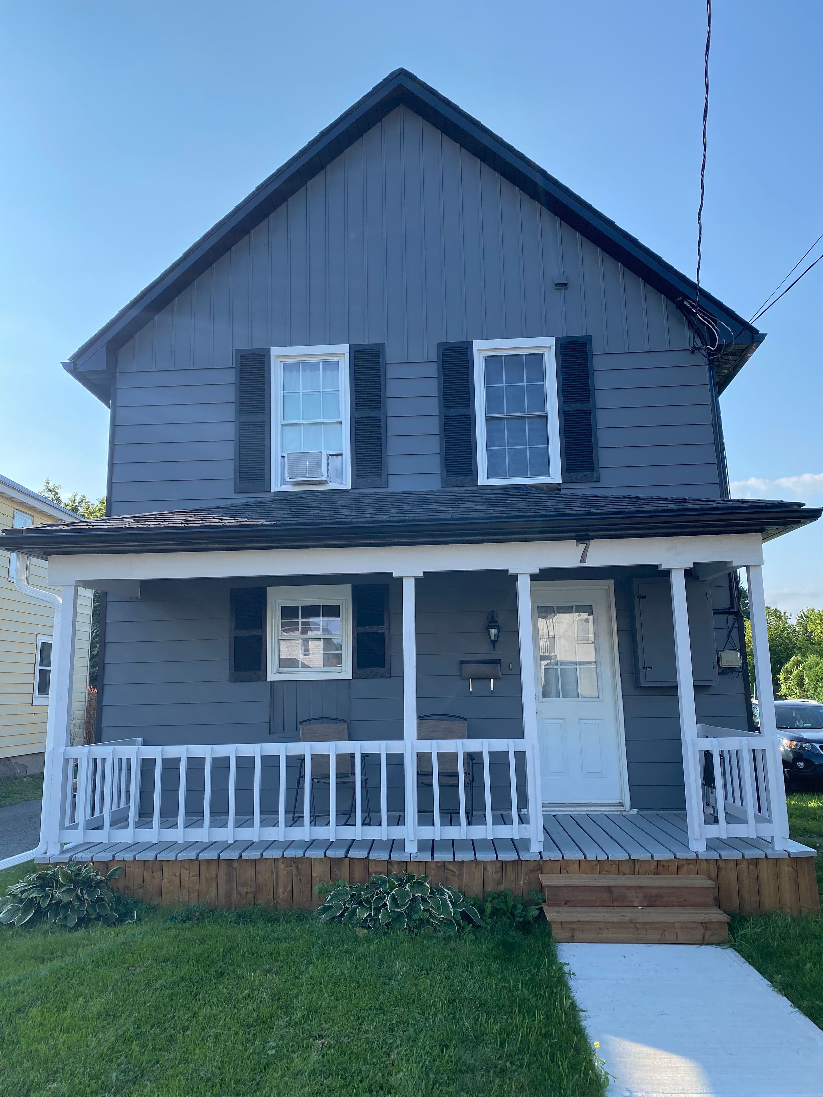 7 Park Street, Cornwall, ON K6H 1K1