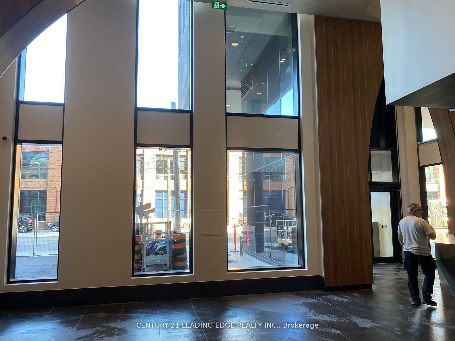 270 Dufferin Street 403, Toronto W01, ON M6K 0H8