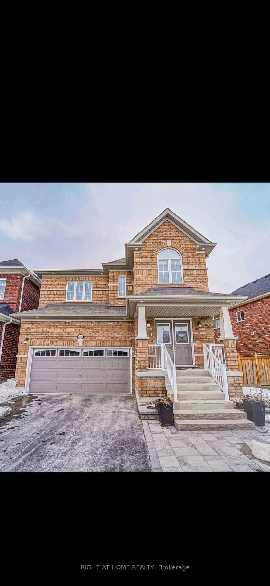 2520 Secreto Drive, Oshawa, ON L1H 7K4