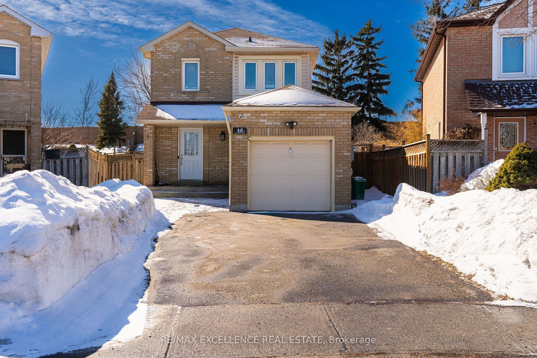 46 Nectarine Crescent, Brampton, ON L6S 5Z1