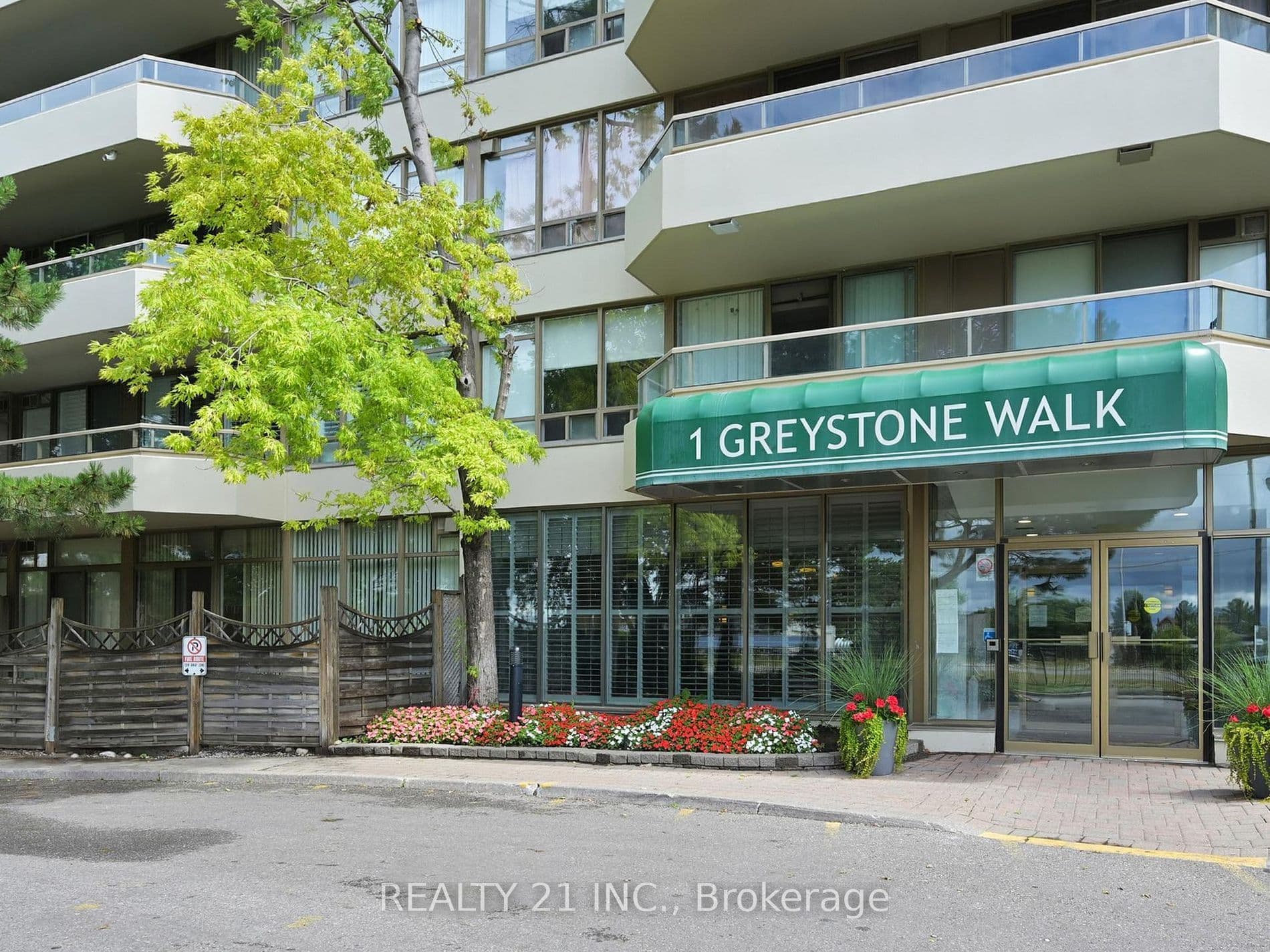 1 Greystone Walk Drive 488, Toronto E04, ON M1K 5J3