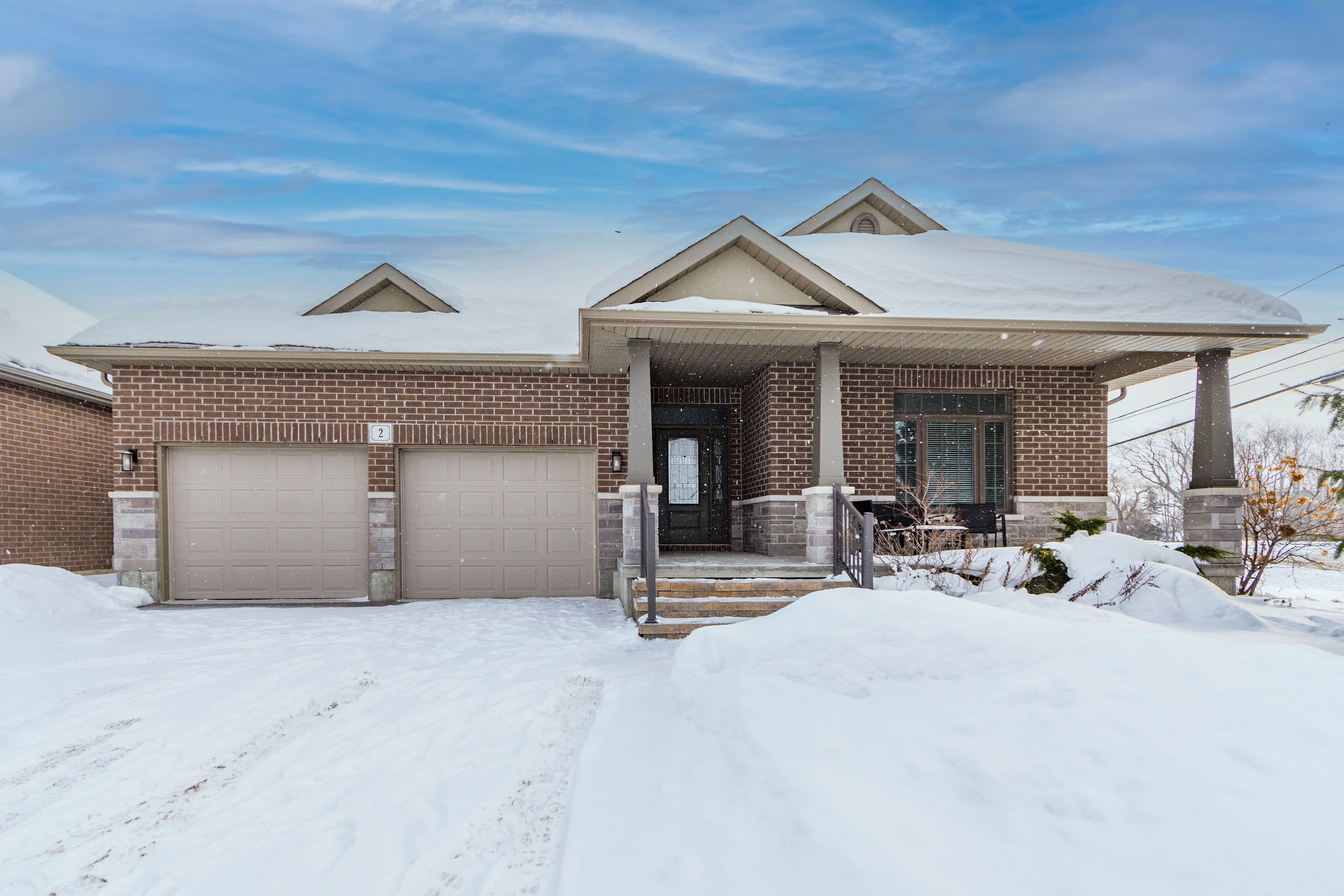 2 Stonecrest Boulevard, Quinte West, ON K8R 0A2