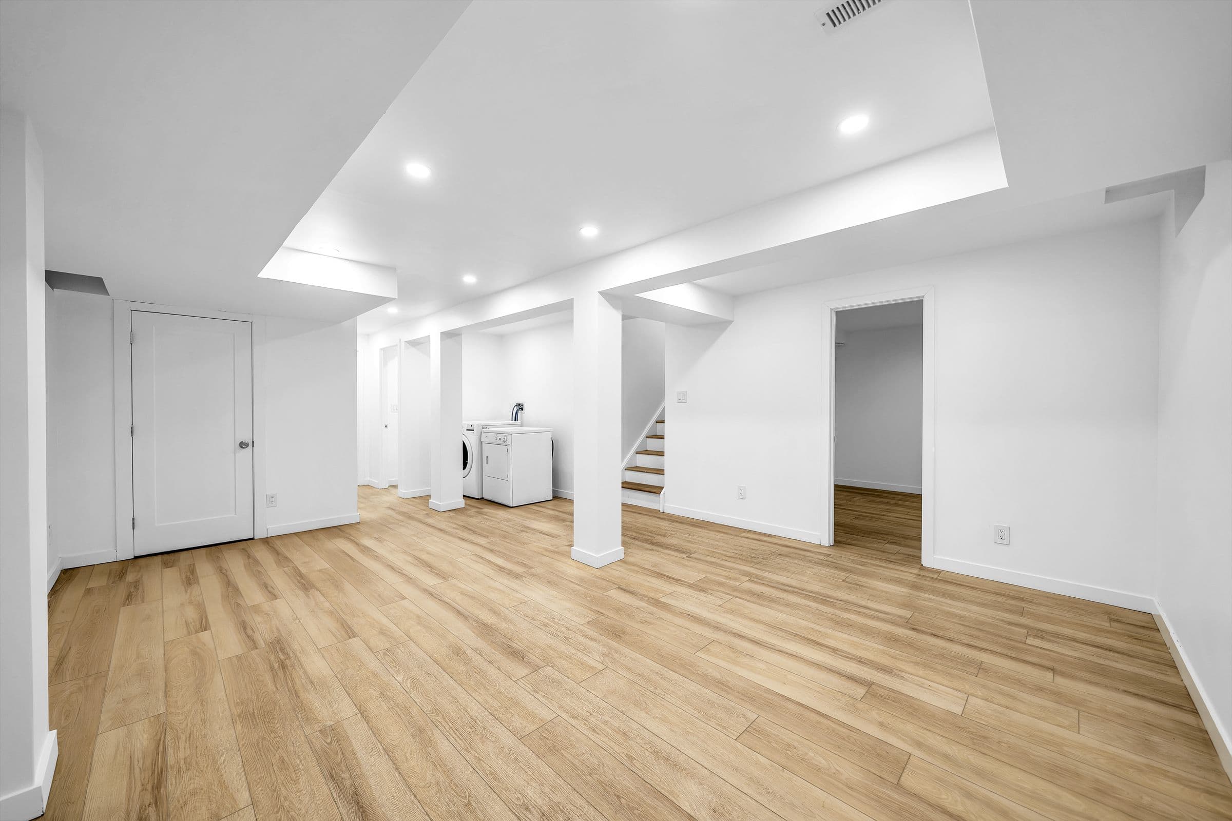 173 Rizal Avenue, Markham, ON L6B 0E7