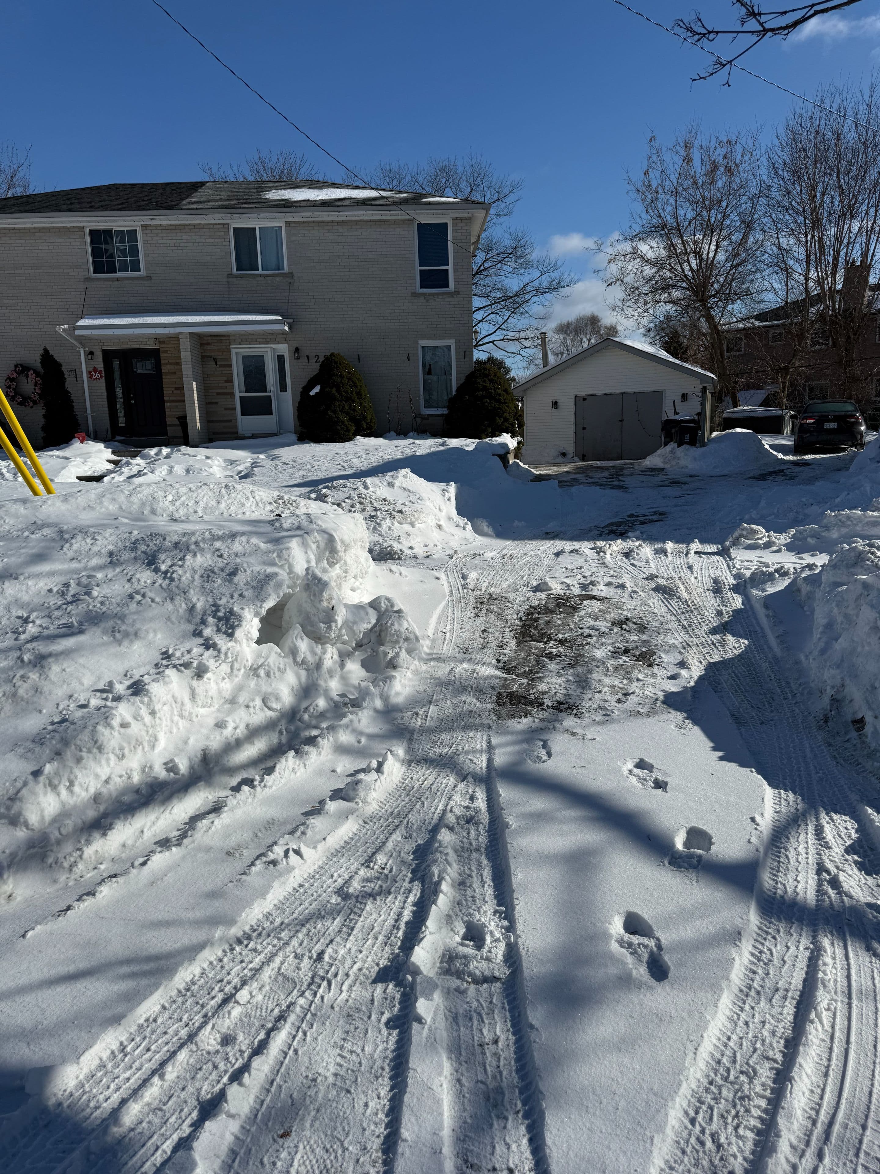 28 Athenia Court, Toronto E10, ON M1E 2C1